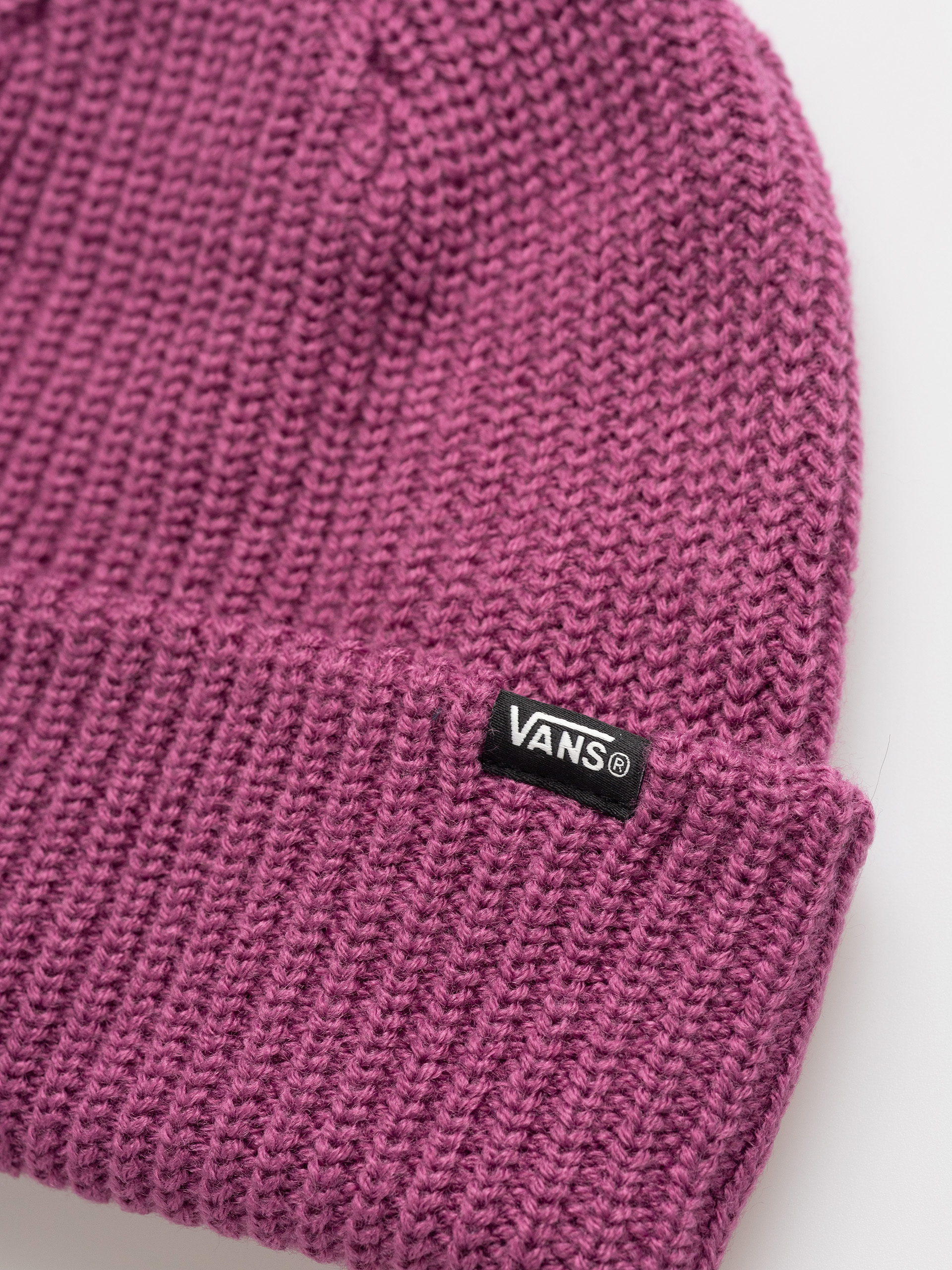 Шапка Vans Core Basic (mystic mulberry)