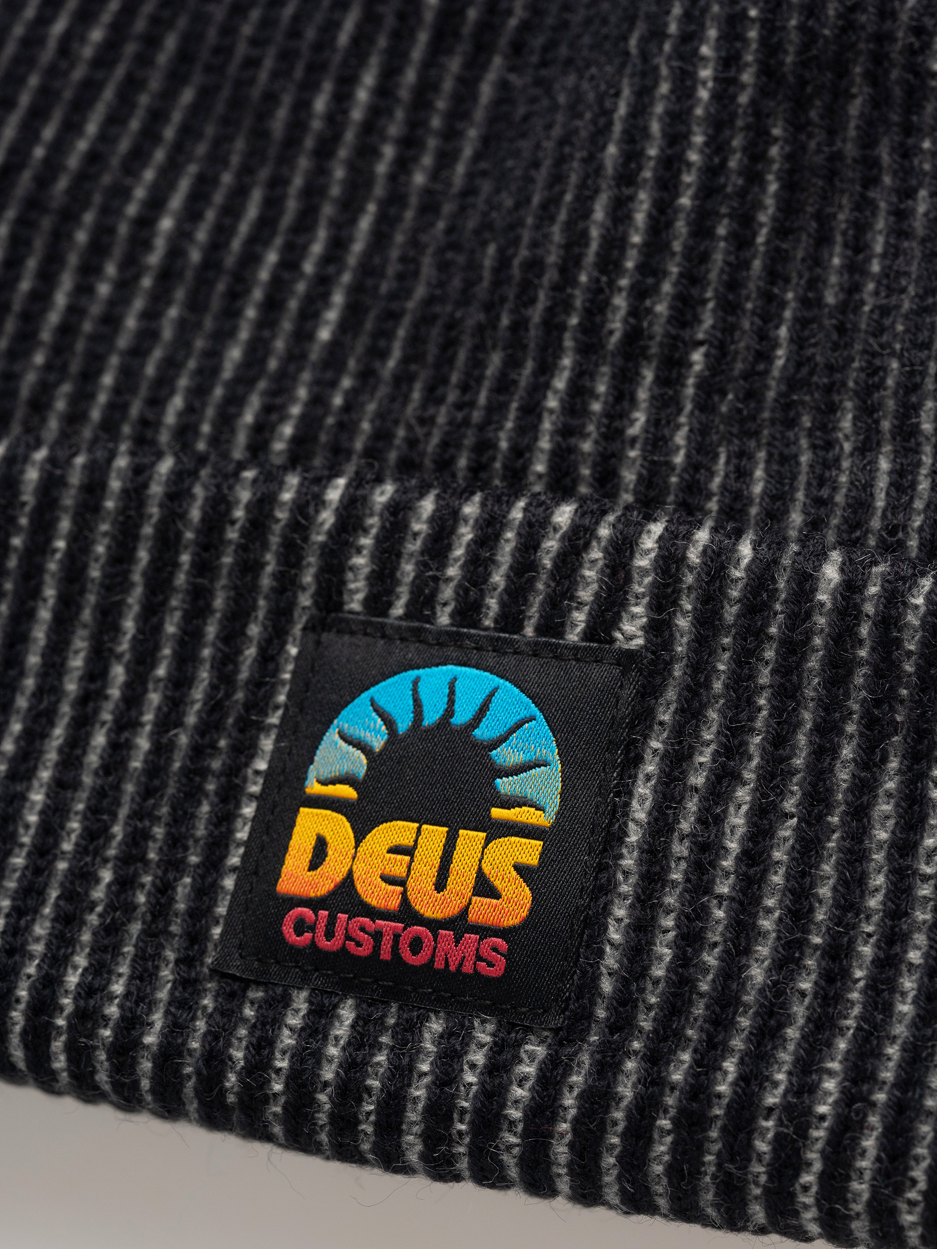 Шапка Deus Ex Machina Melody 2 Tone (anthracite grey)