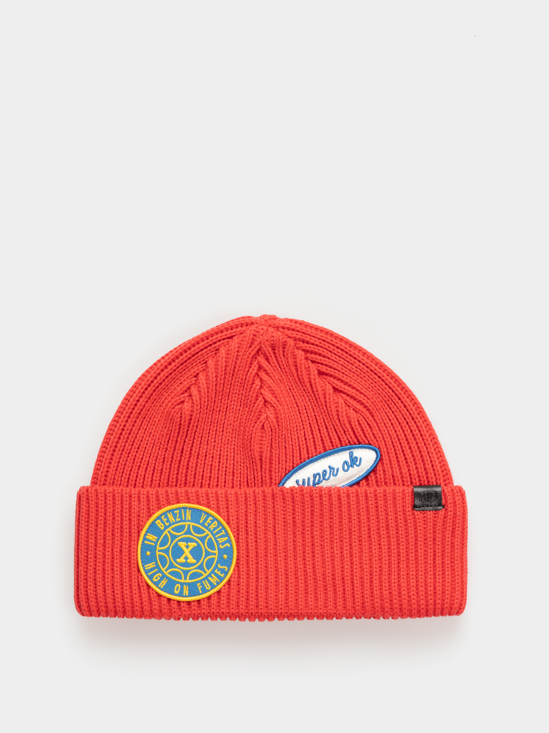 Шапка Deus Ex Machina Trophy Wmn (red)