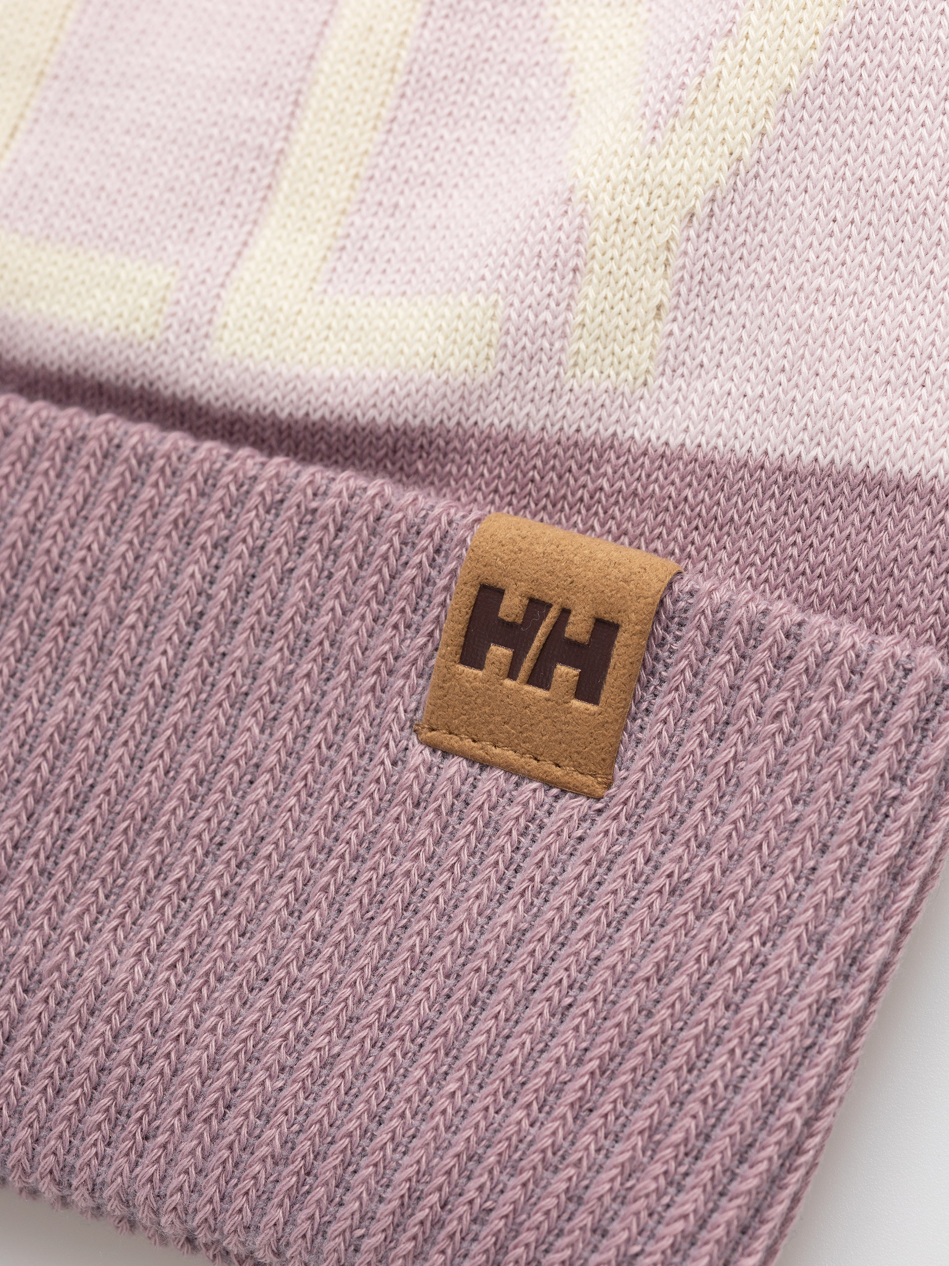 Шапка Helly Hansen Ridgeline (purple clay)