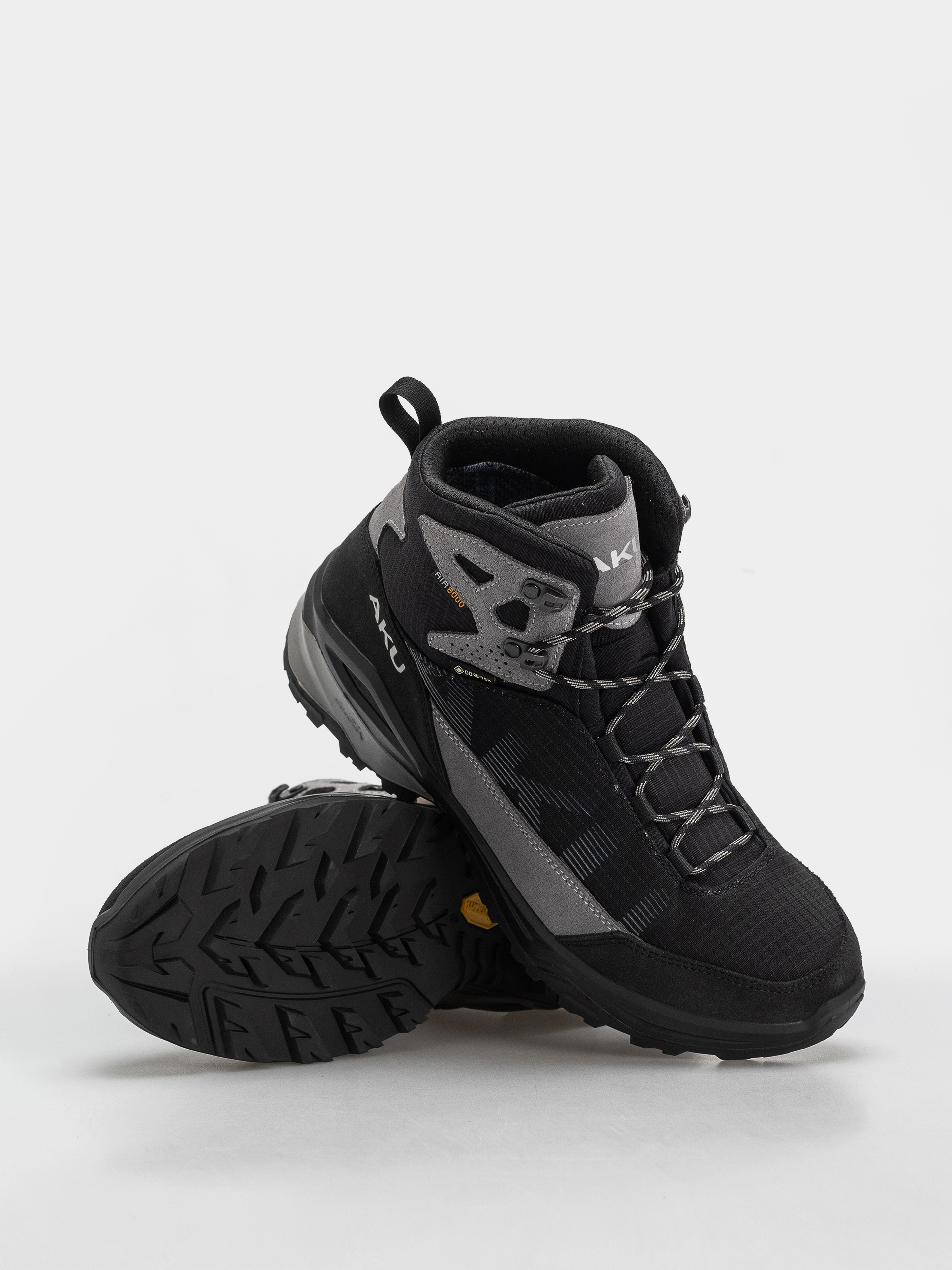 Обувки AKU Adapta Light GTX (black/grey)