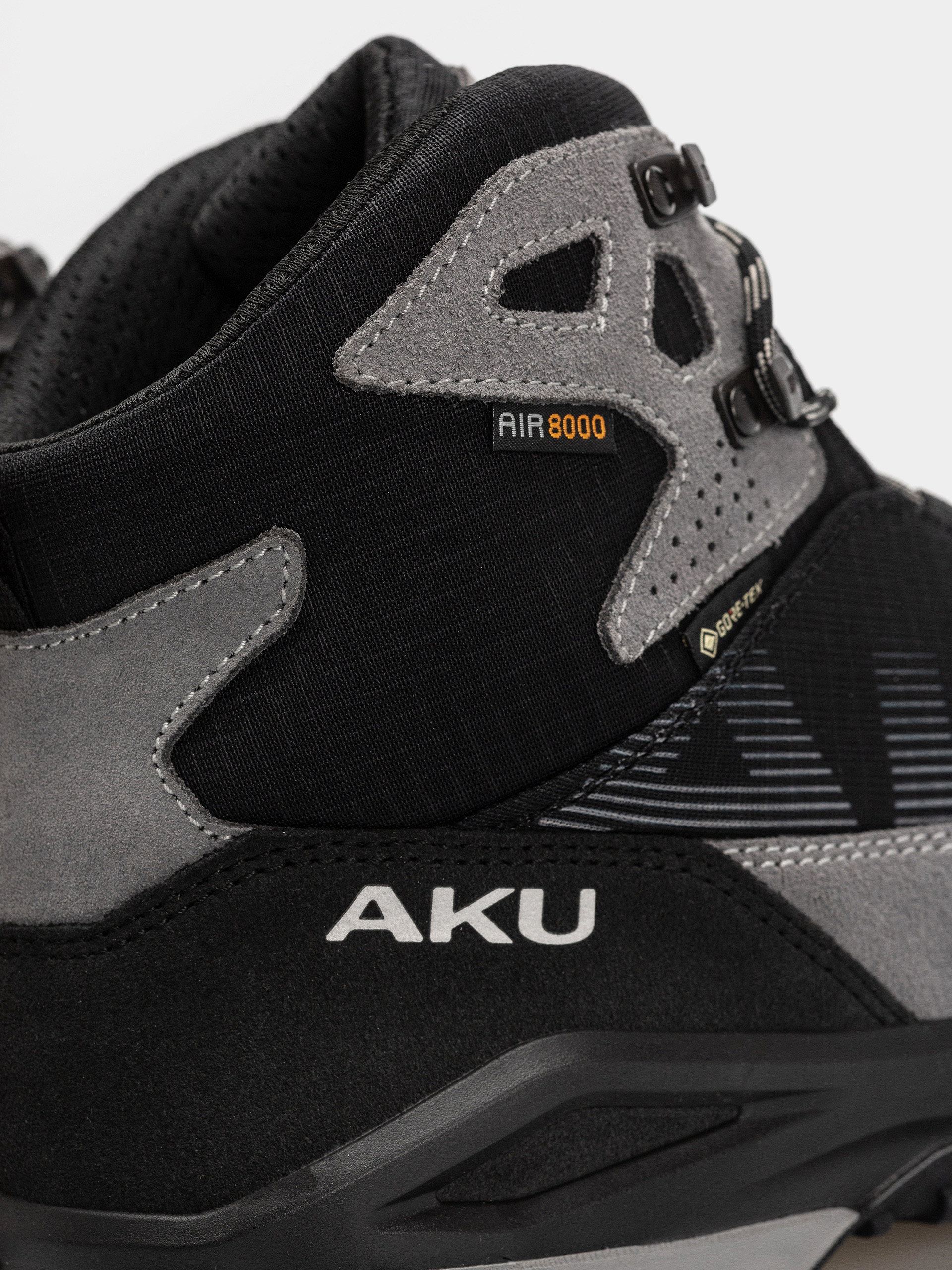 Обувки AKU Adapta Light GTX (black/grey)