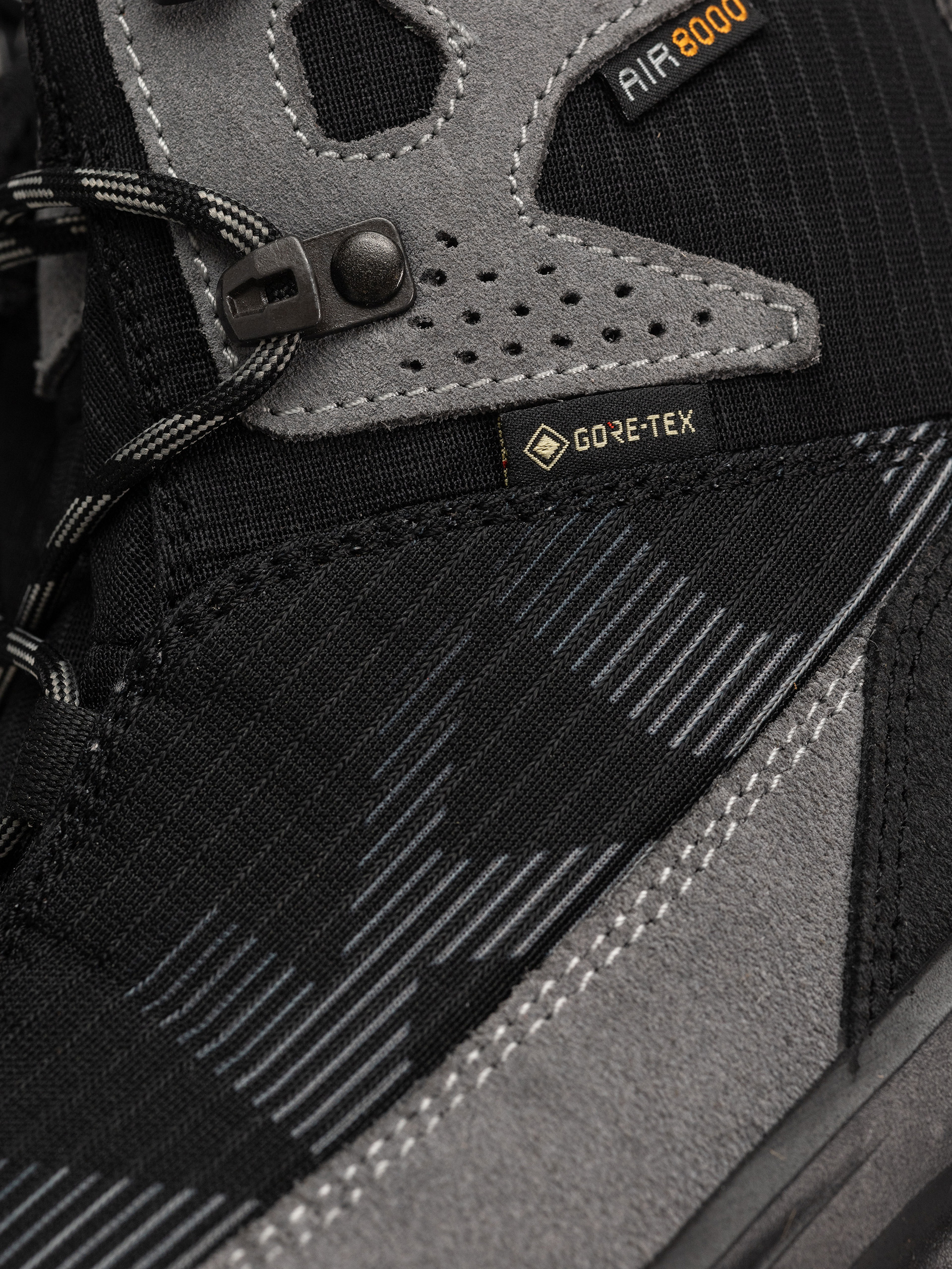 Обувки AKU Adapta Light GTX (black/grey)