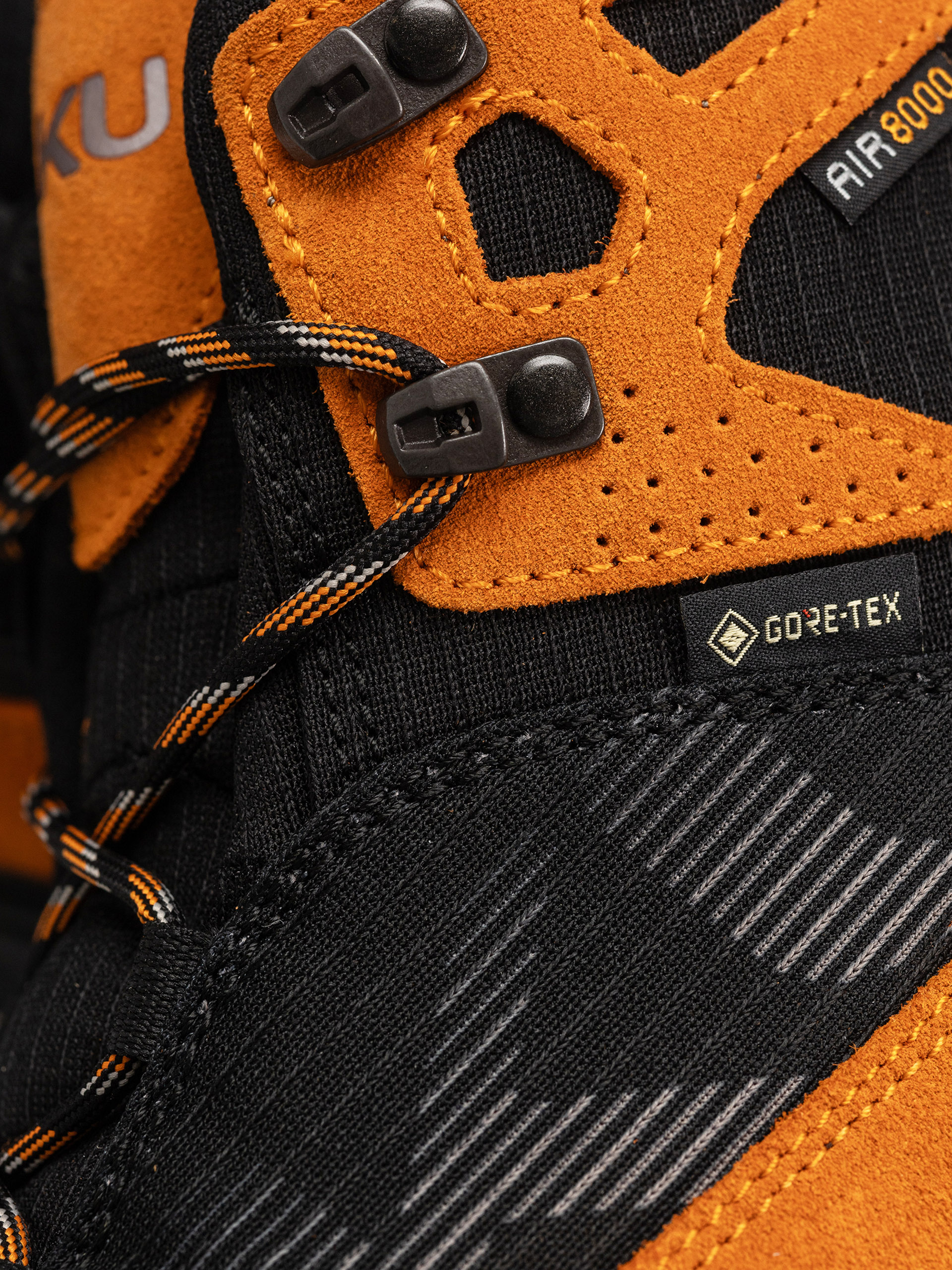 Обувки AKU Adapta Light GTX (black/orange)