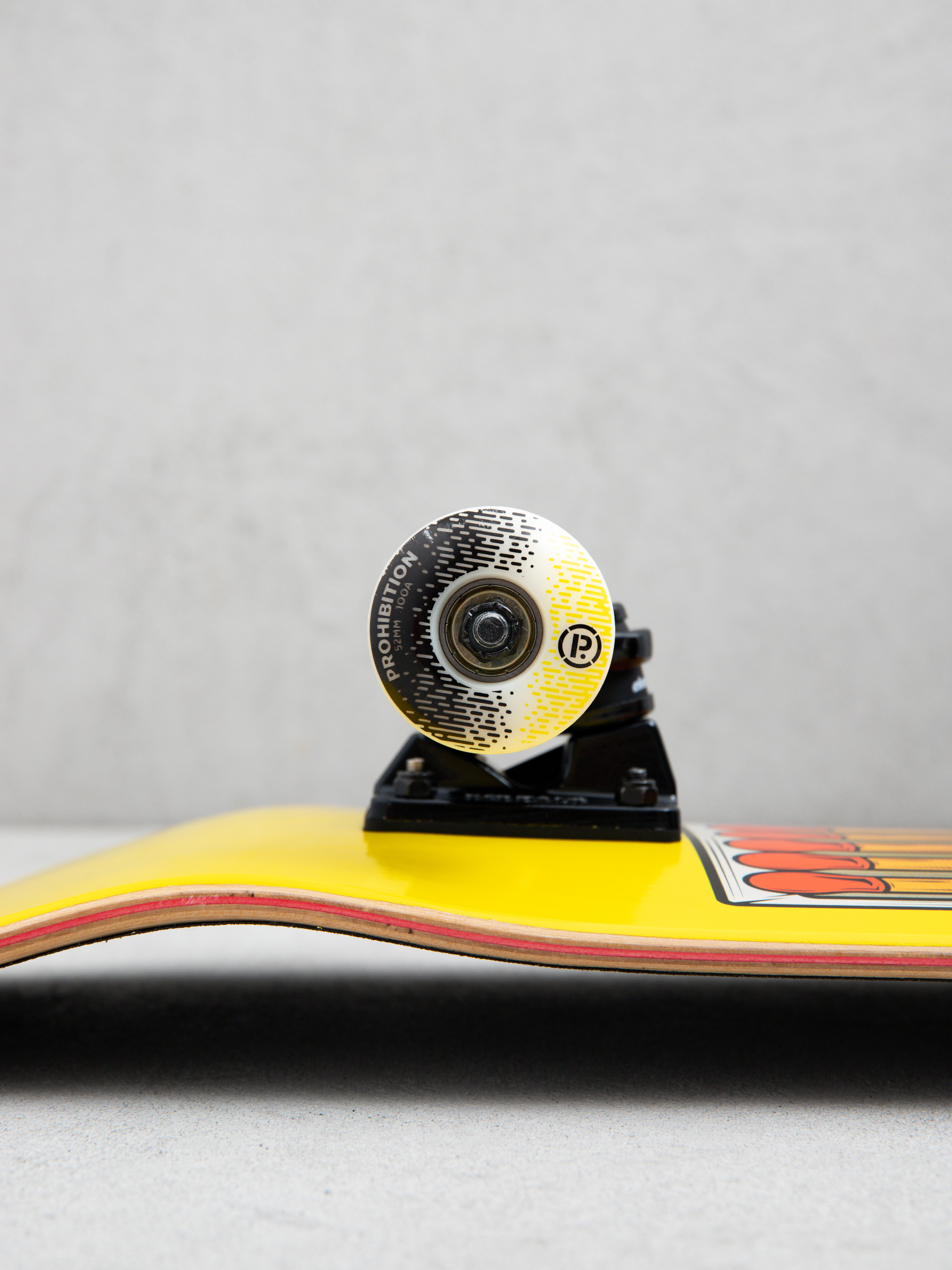 Скейтборд Cartel Skateboards Firestarter (yellow)