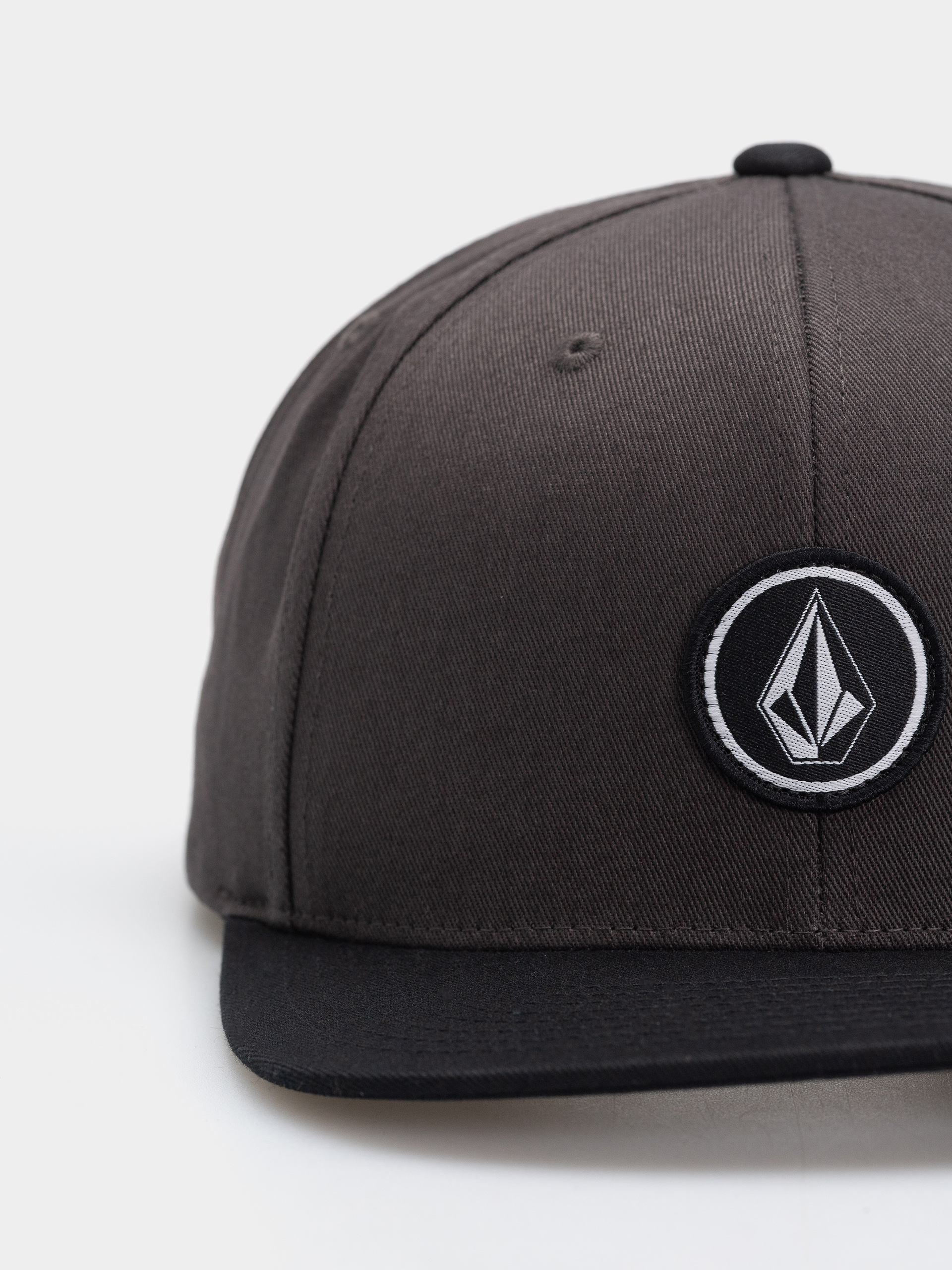 Шапка с козирка Volcom Quarter Twill (rinsed black)