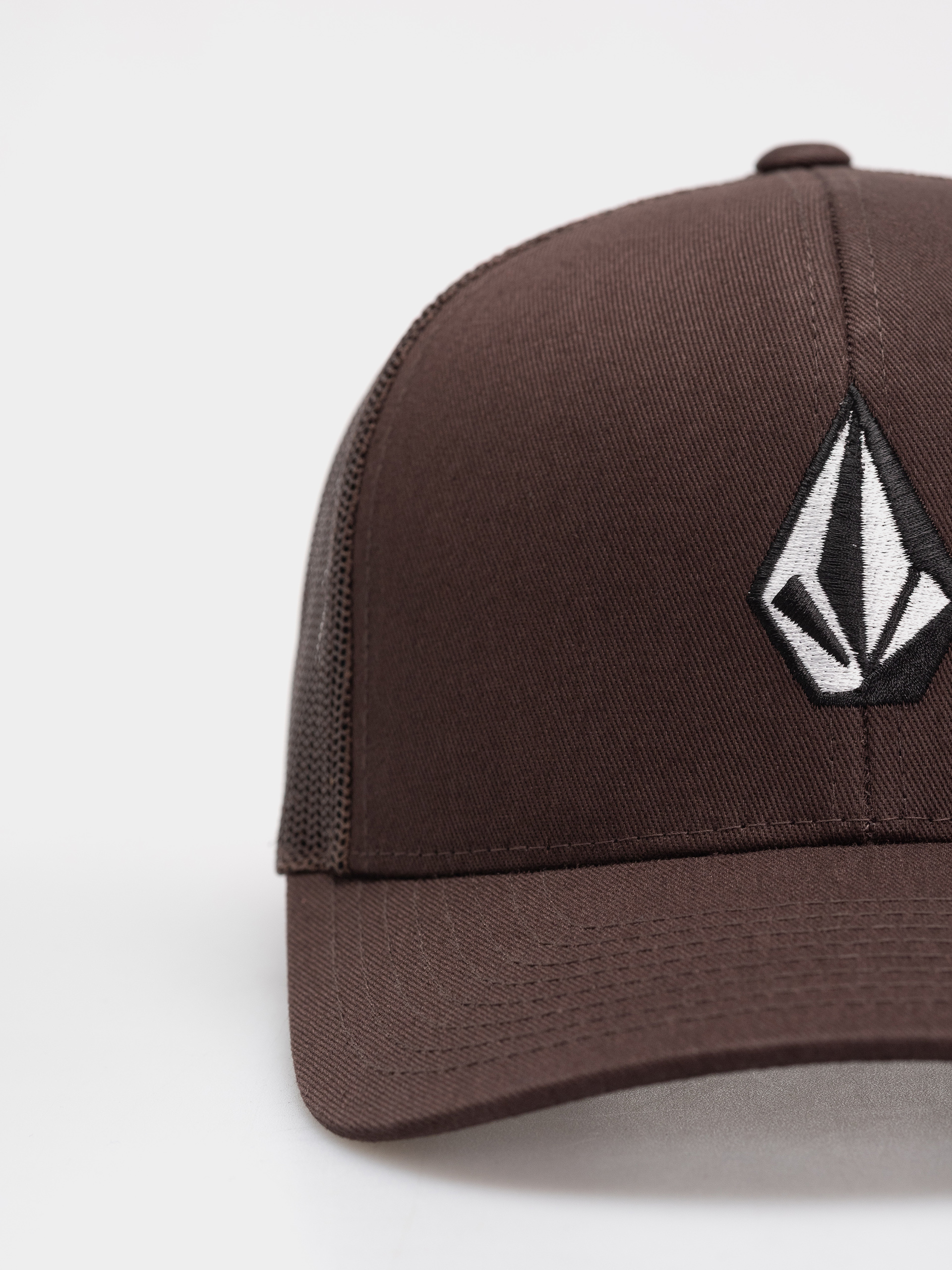 Шапка с козирка Volcom Full Stone Cheese (raisin)