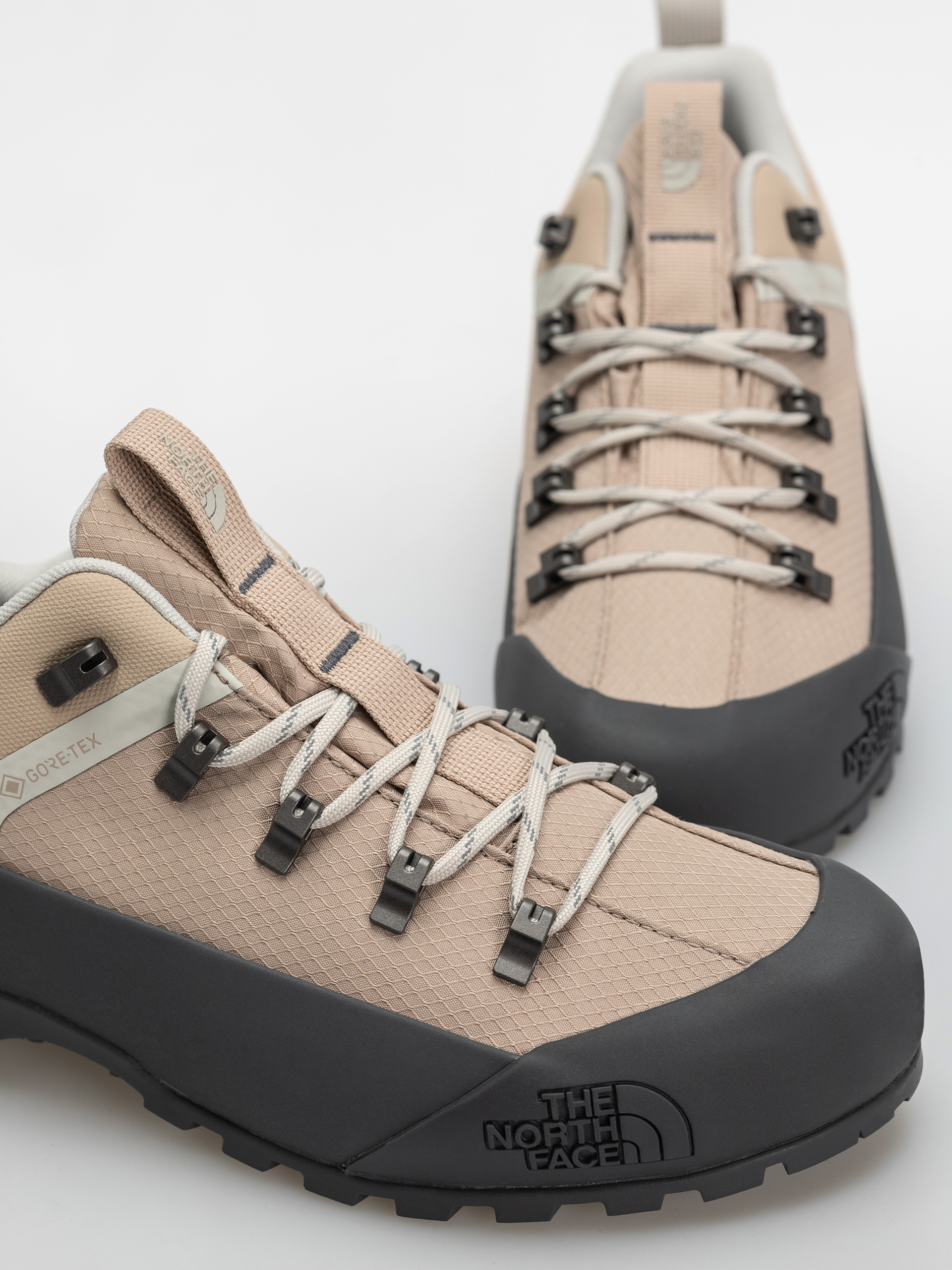 Обувки The North Face Glenclyffe Low Gore Tex (timeless taupe/anthraci)