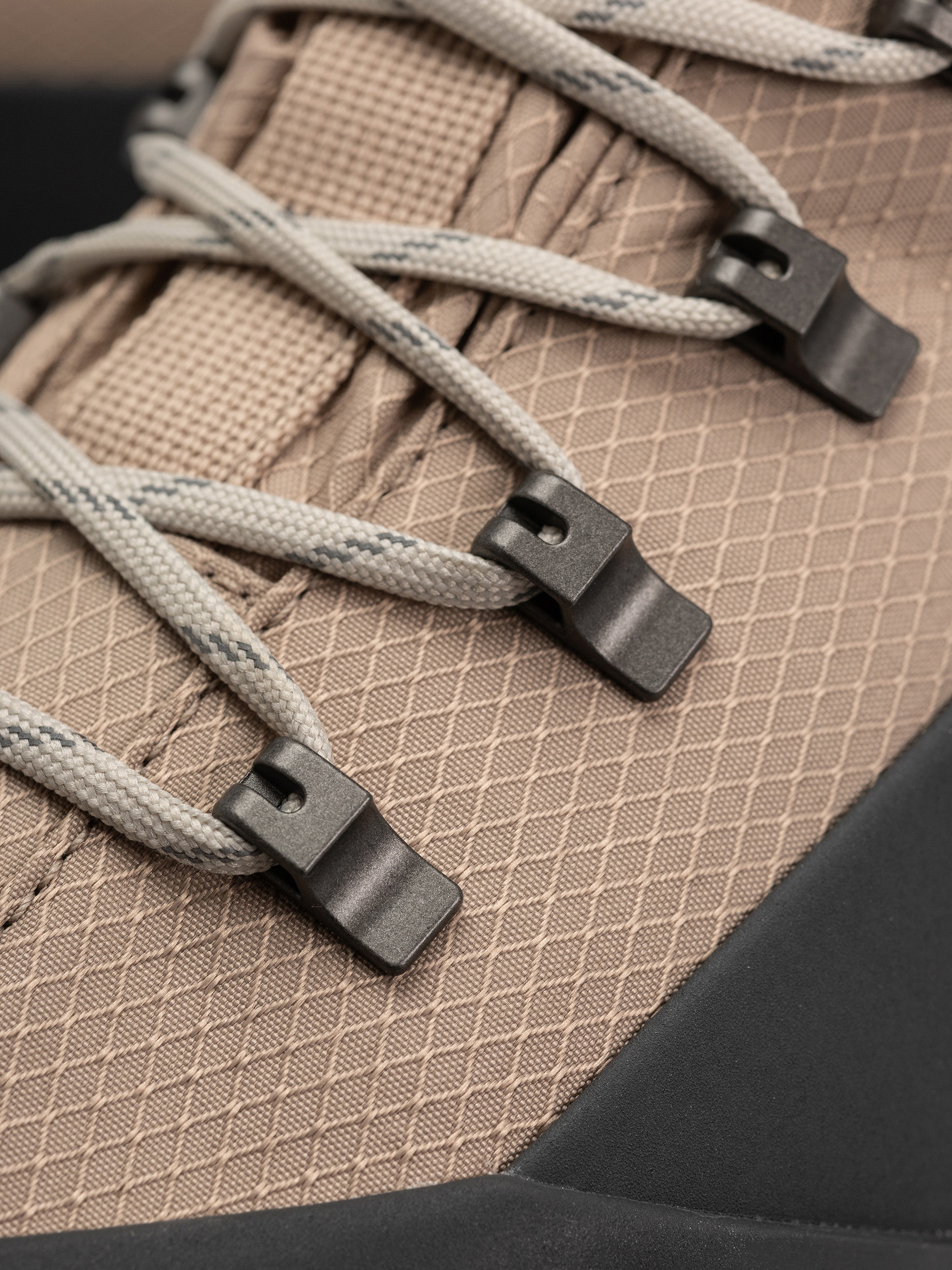 Обувки The North Face Glenclyffe Low Gore Tex (timeless taupe/anthraci)