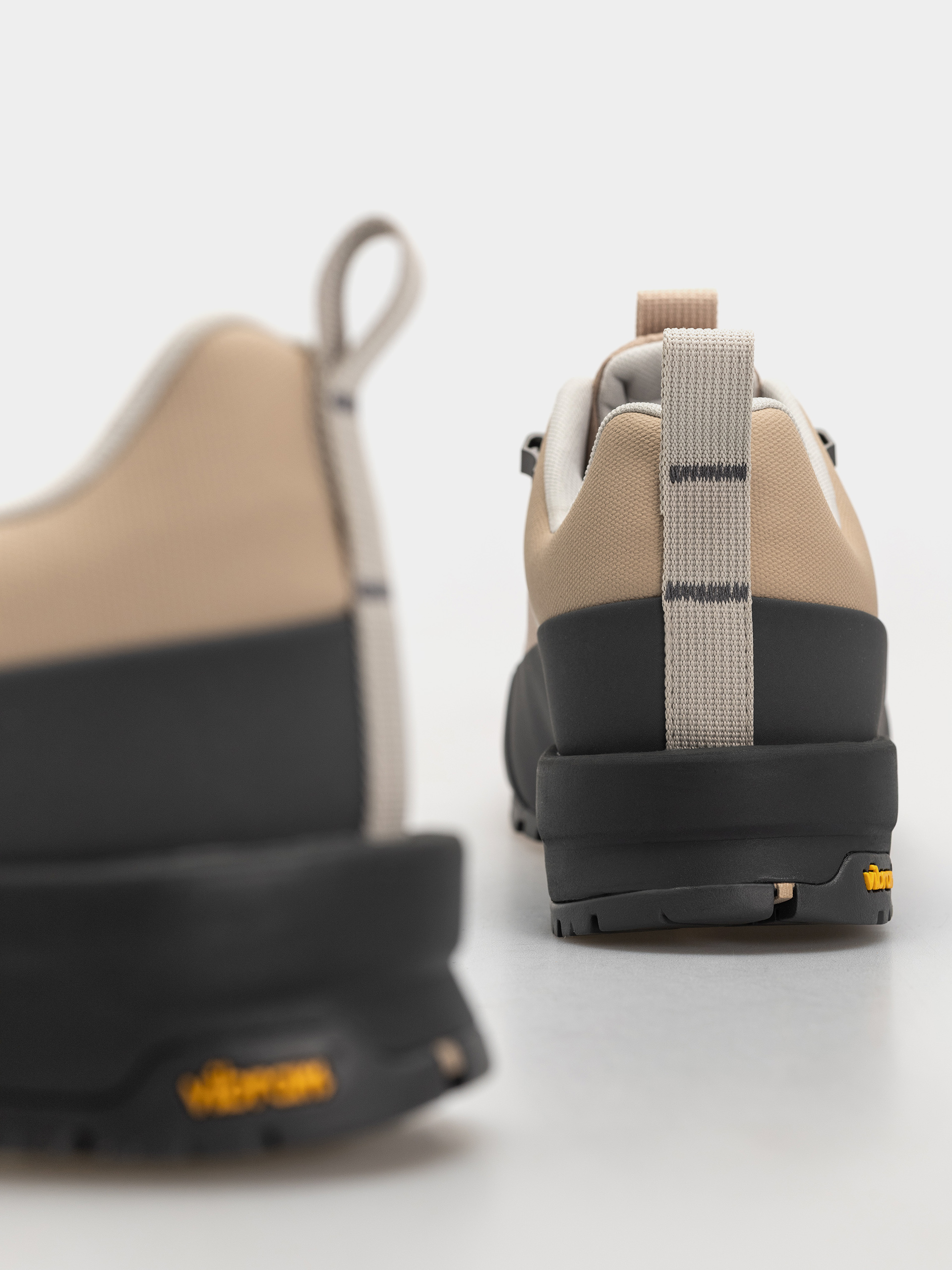 Обувки The North Face Glenclyffe Low Gore Tex (timeless taupe/anthraci)