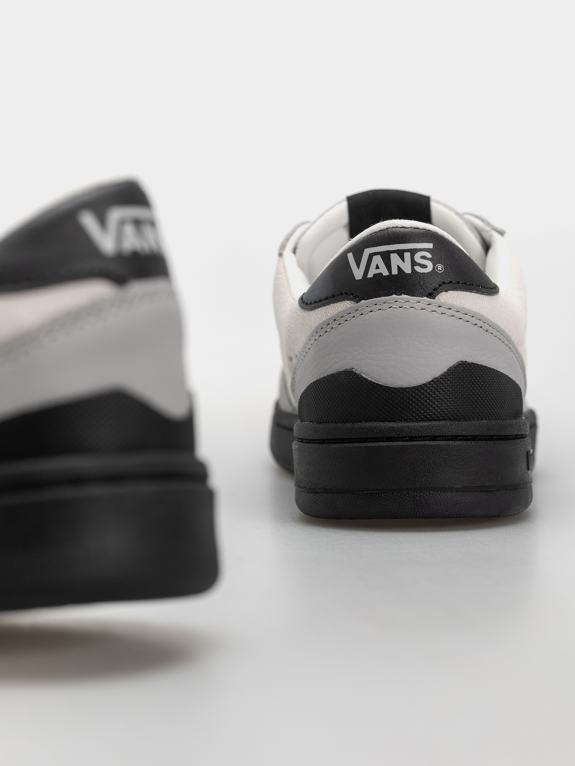 Обувки Vans Court Low (light grey)
