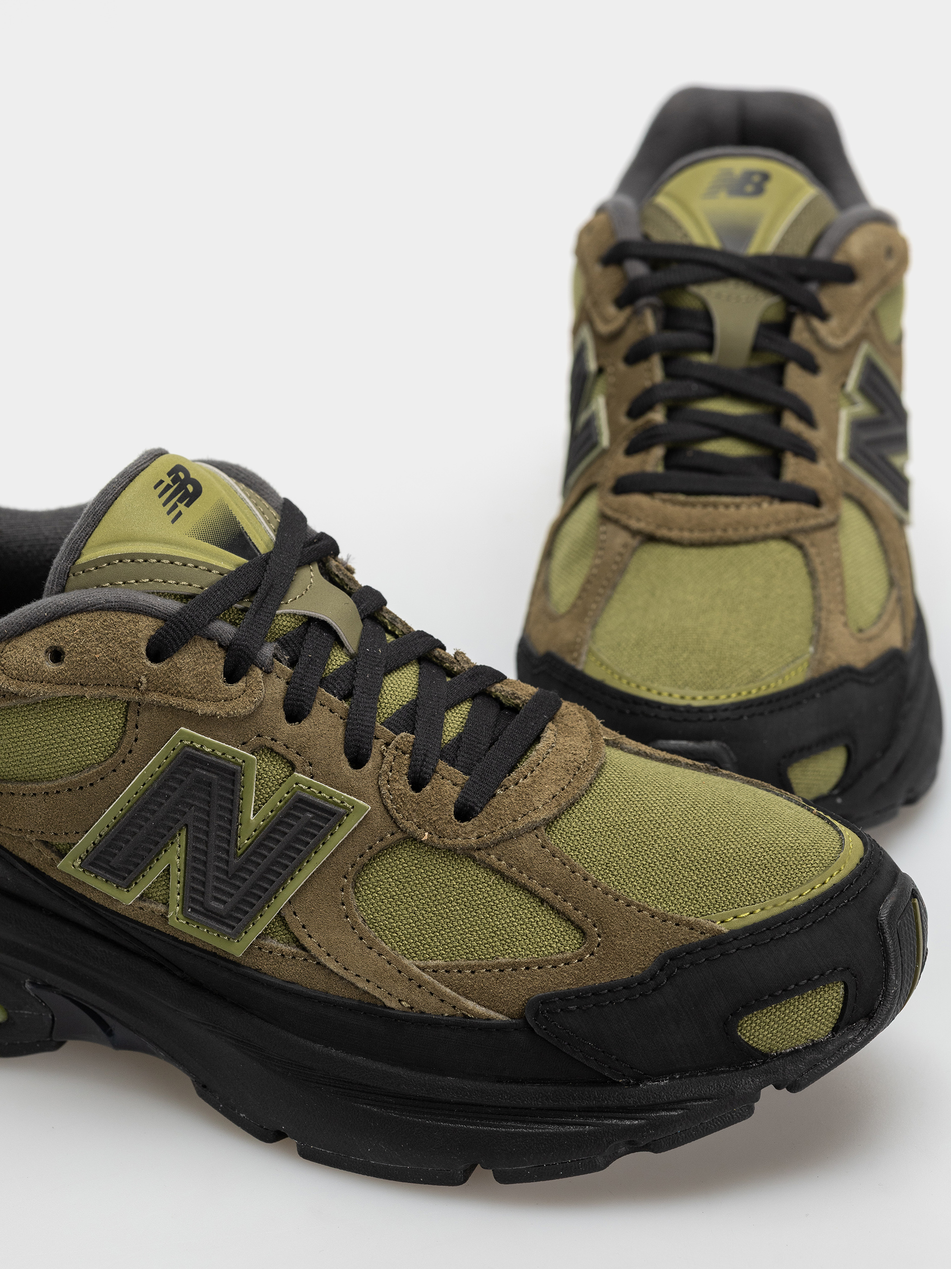 Обувки New Balance 2010 (wakame/black)