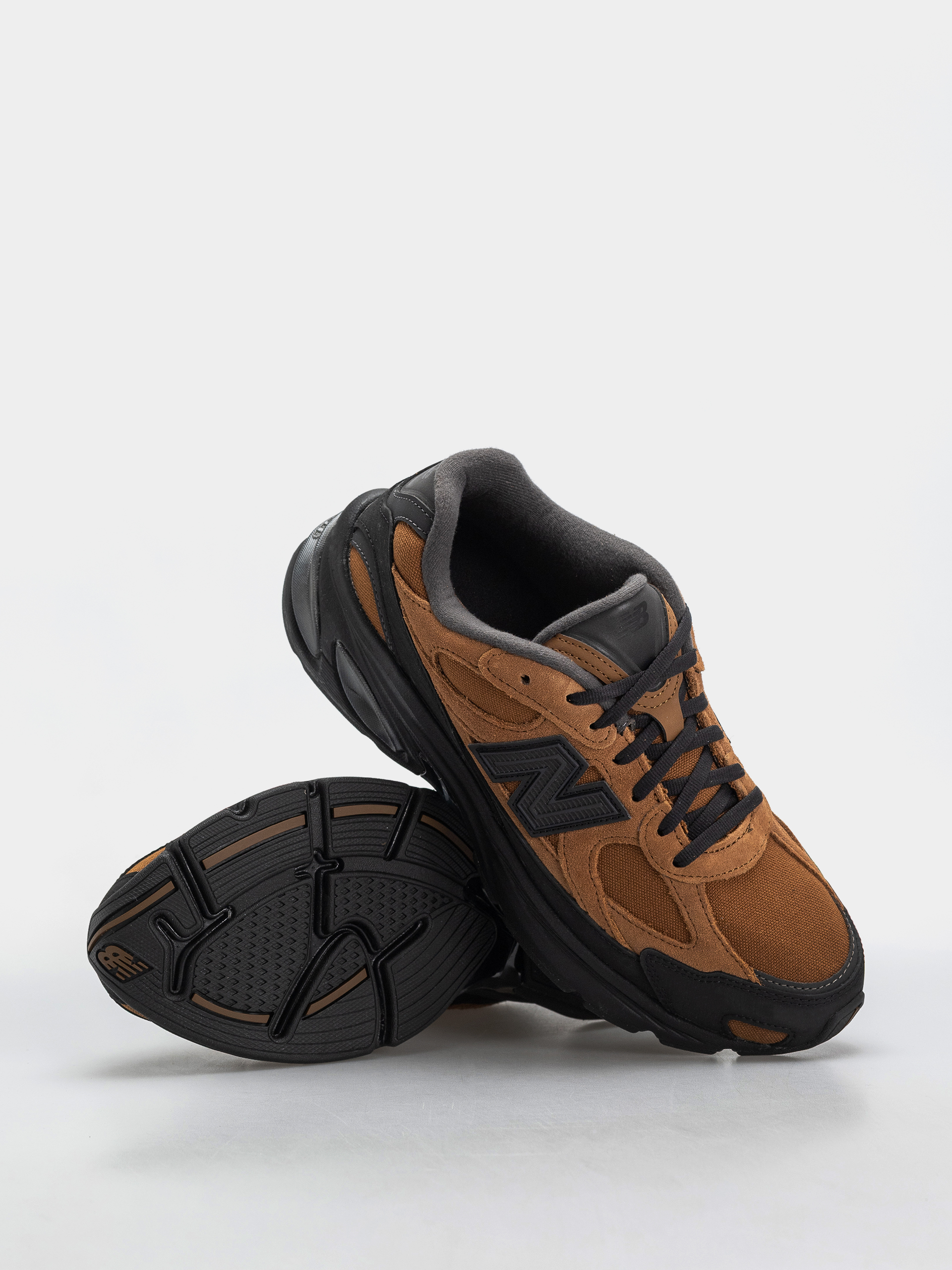 Обувки New Balance 2010 (breakfast tea/black)