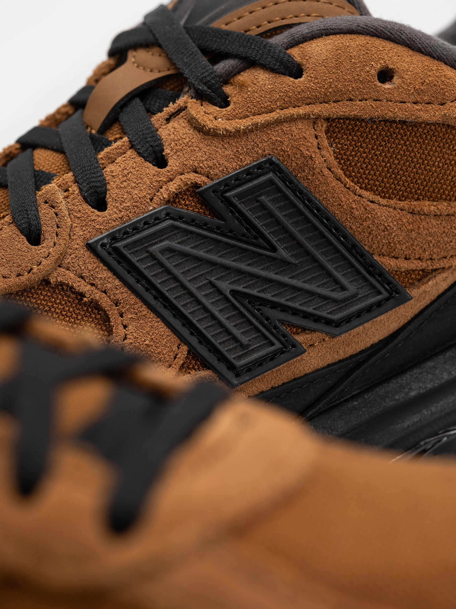 Обувки New Balance 2010 (breakfast tea/black)