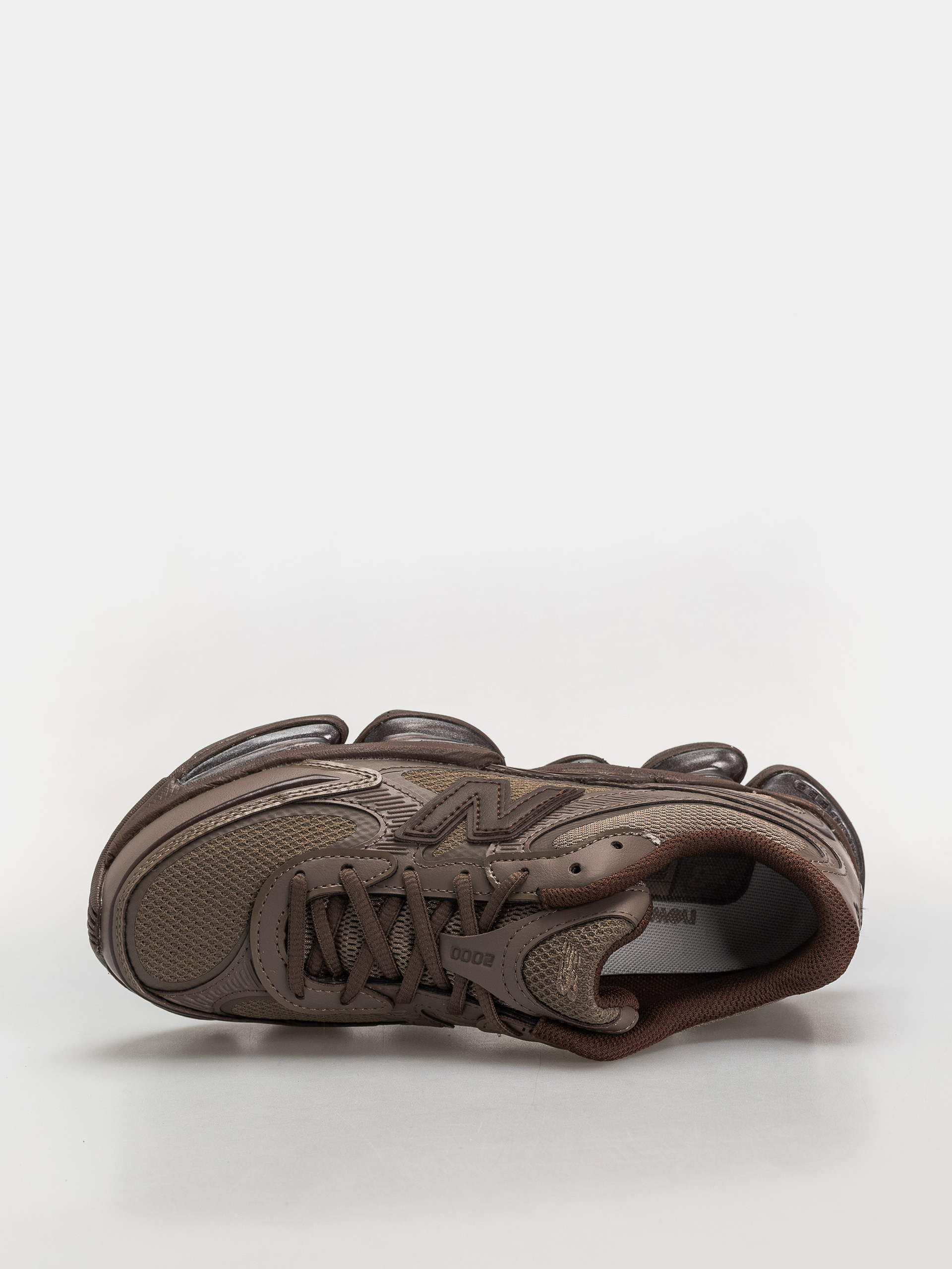 Обувки New Balance 2000 (thunder brown/pumpernickel)