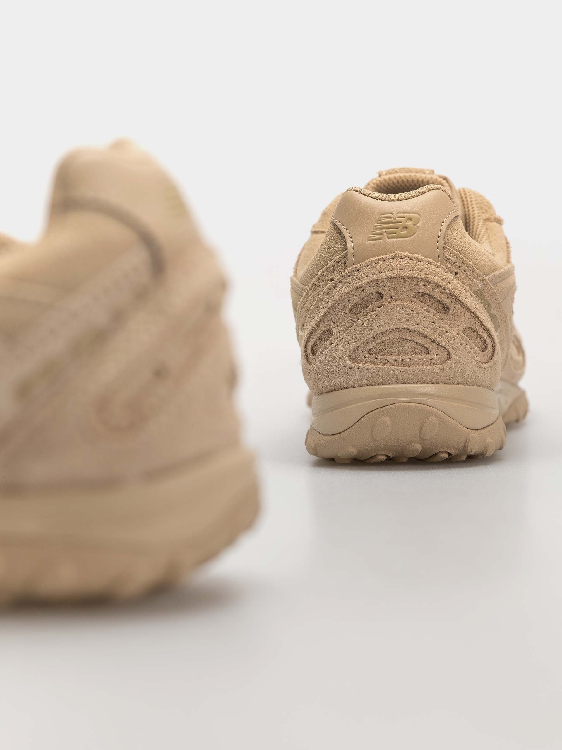 Обувки New Balance 204L (incense/incense)