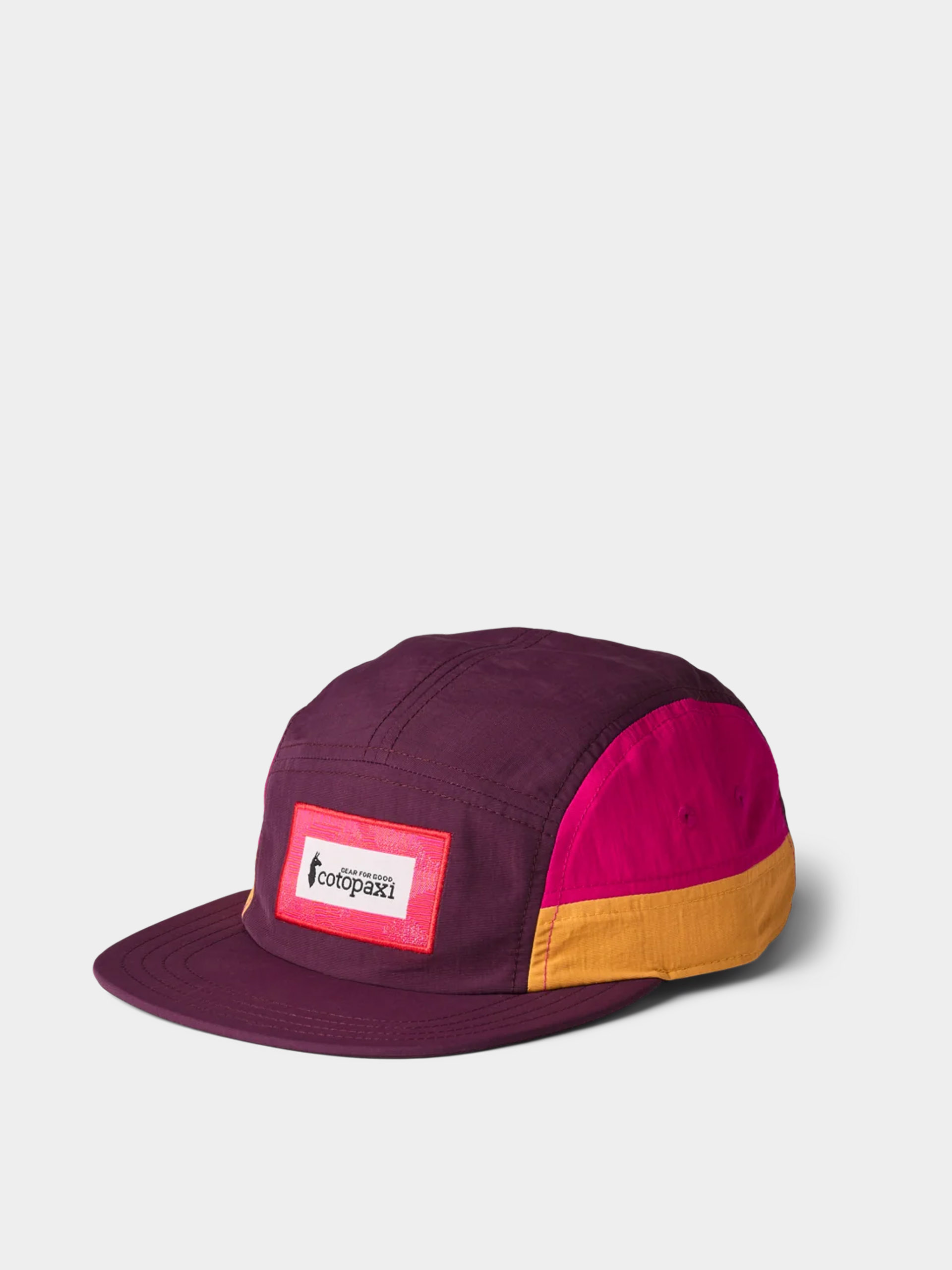 u0428u0430u043fu043au0430 u0441 u043au043eu0437u0438u0440u043au0430 Cotopaxi Zen Garden Tech 5 Panel (acai)