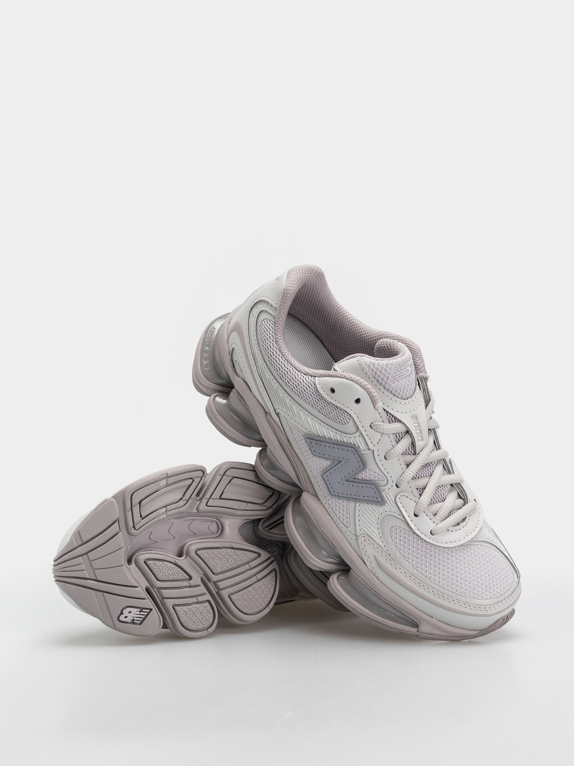 Обувки New Balance 2000 (horizon grey/truffle salt)