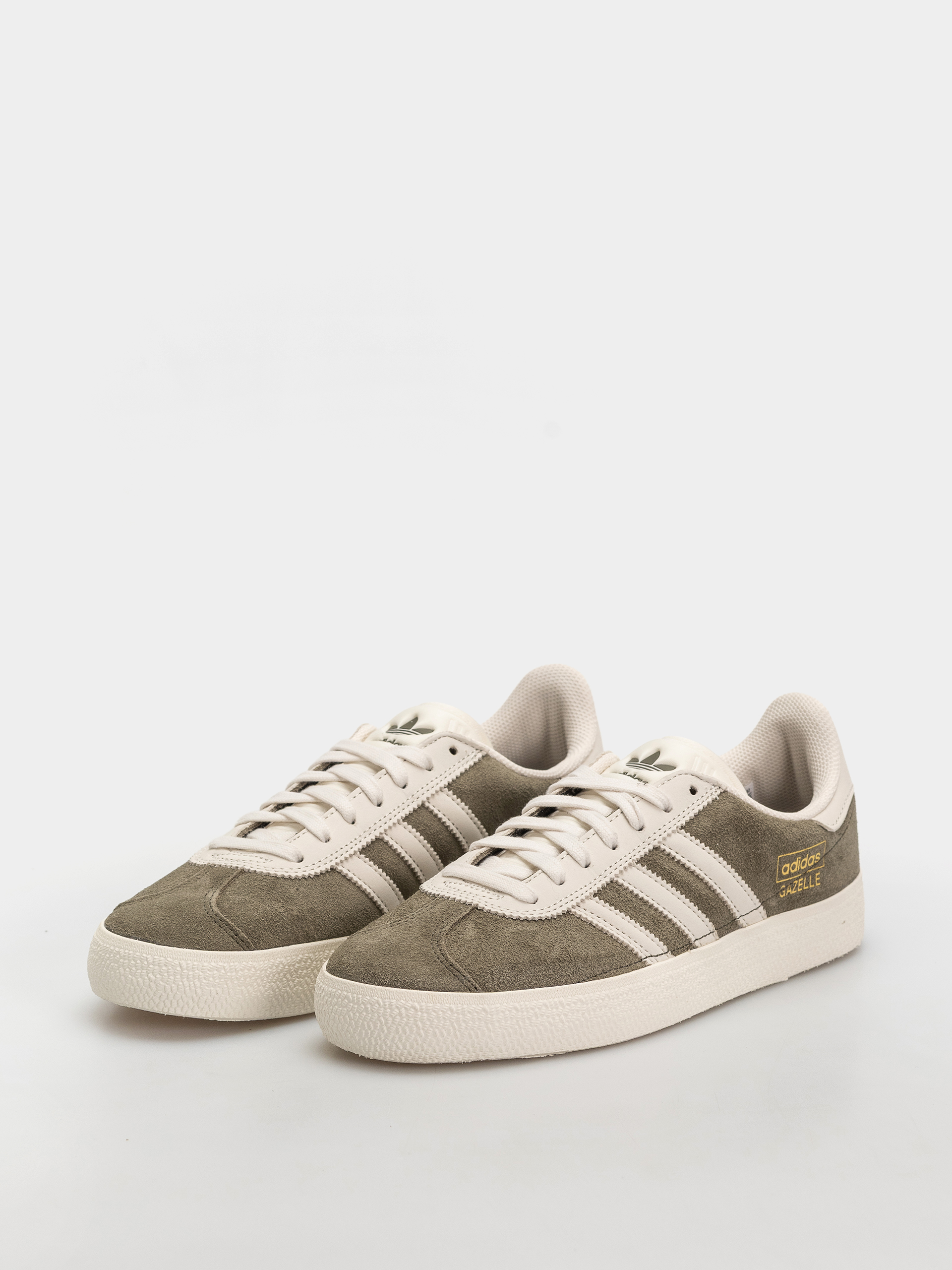Обувки adidas Gazelle Adv (olistr/cwhite/goldmt)