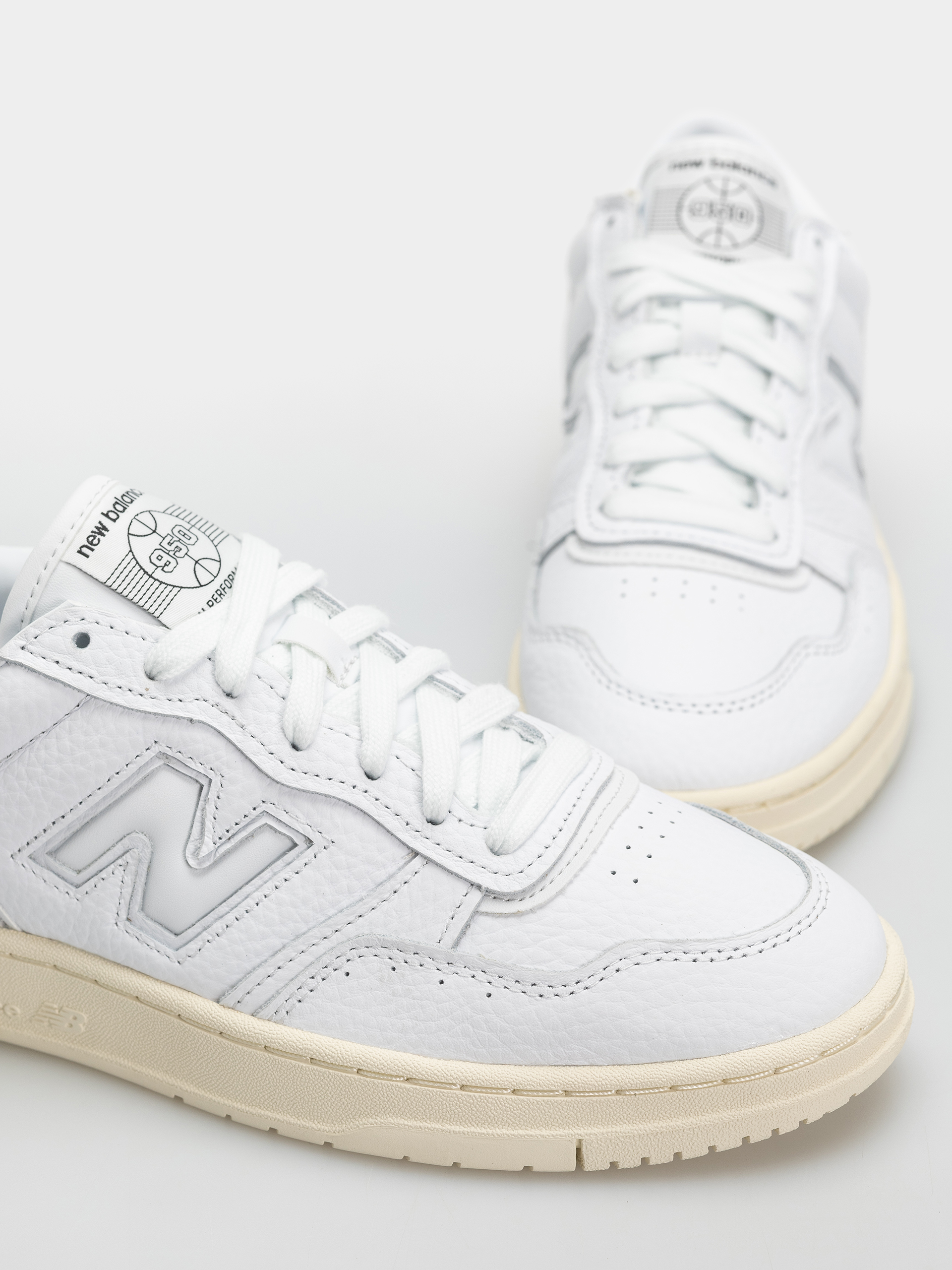Обувки New Balance 950 (white/angora)