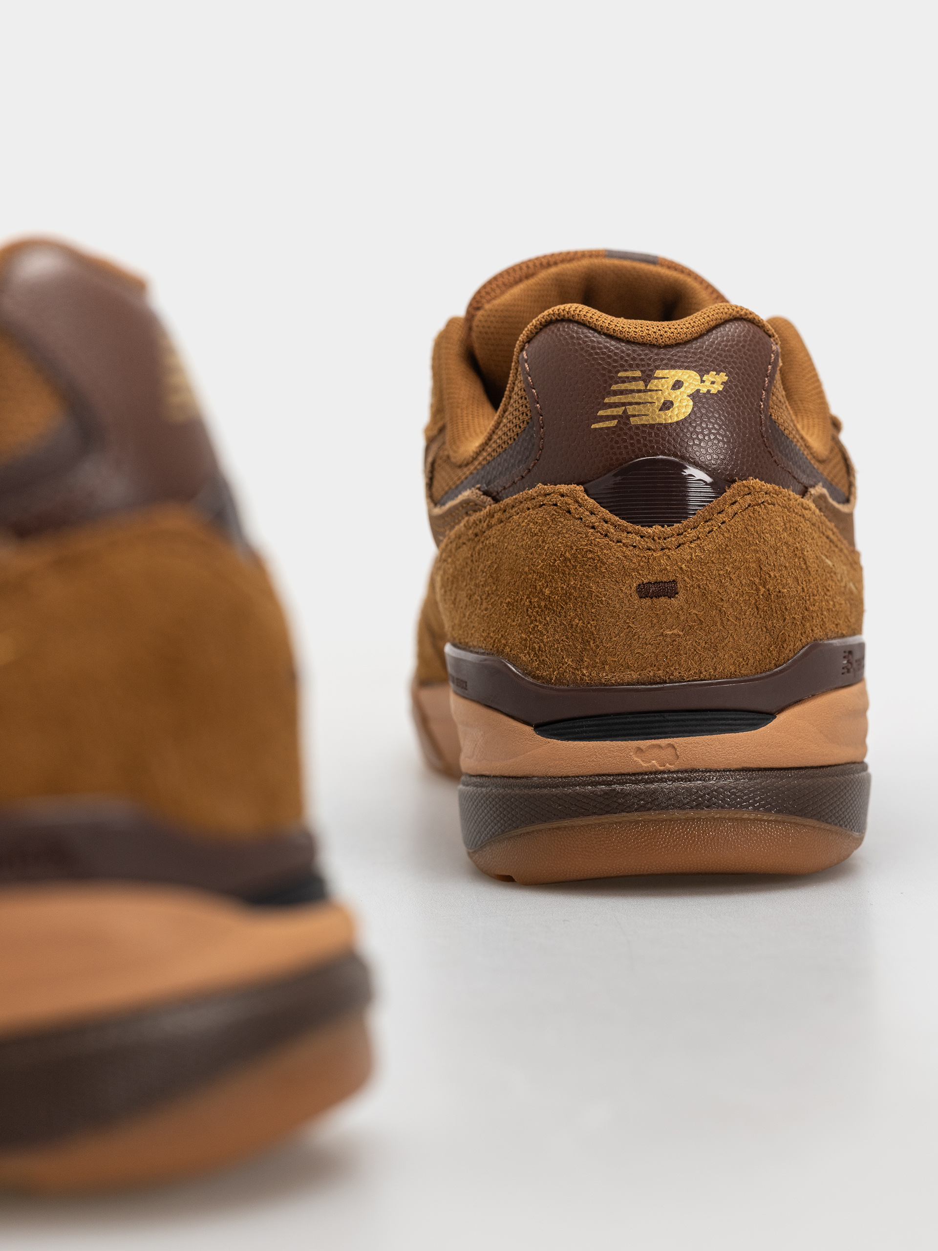 Обувки New Balance 933 (breakfast tea/pumpernickel)