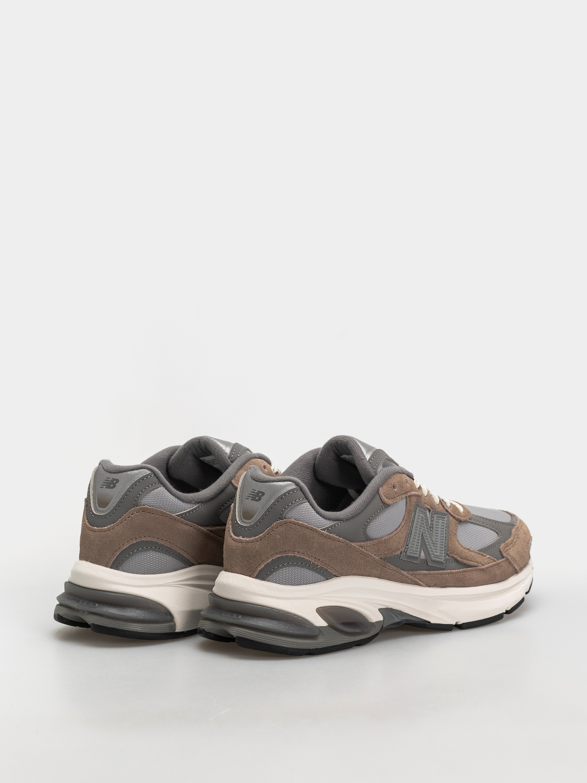 Обувки New Balance 2010 (mushroom/harbor grey)