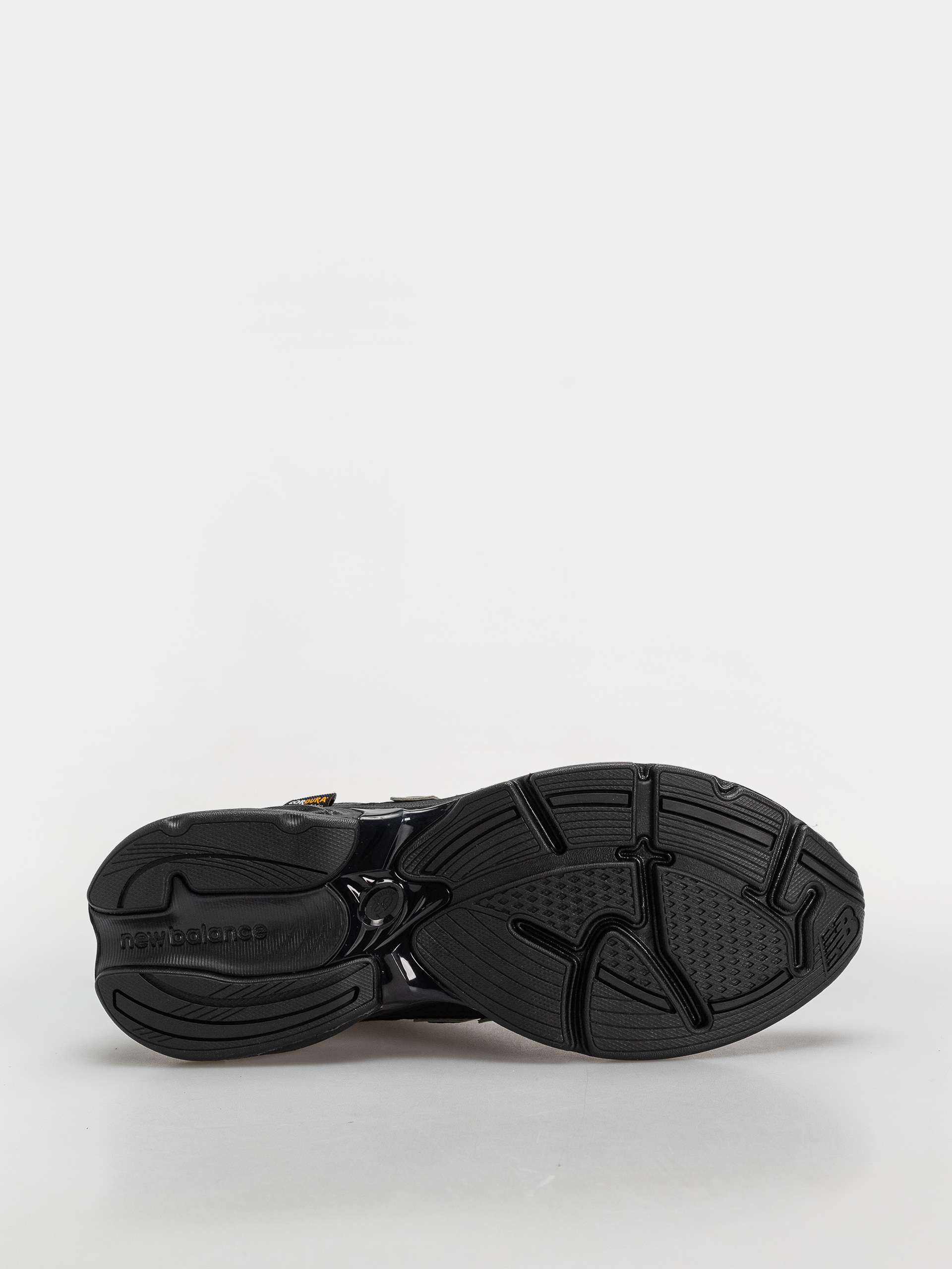 Обувки New Balance 2010 (black/black)