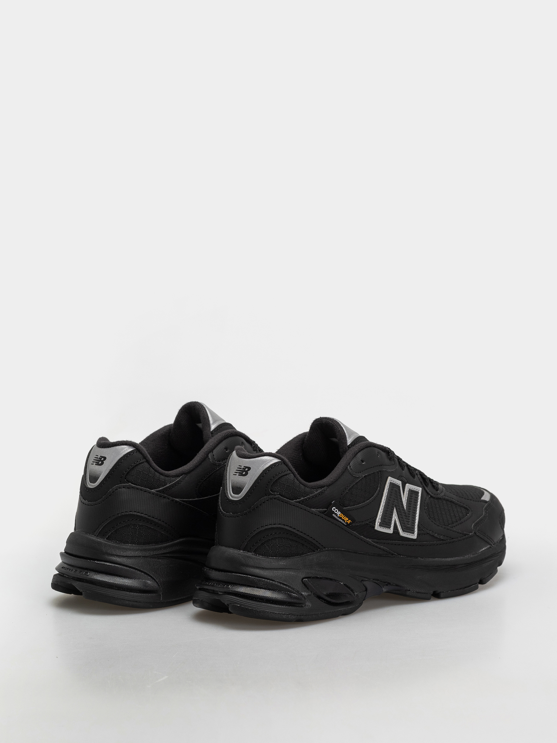 Обувки New Balance 2010 (black/black)