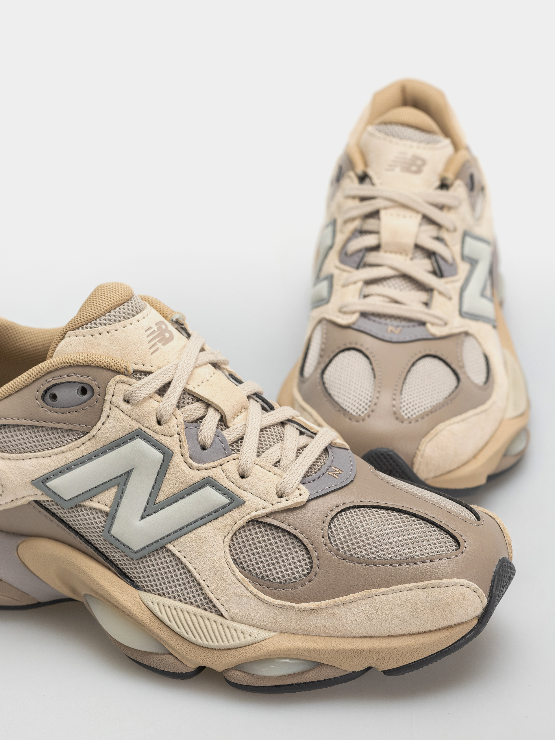 Обувки New Balance 983 (sandstone/driftwood)