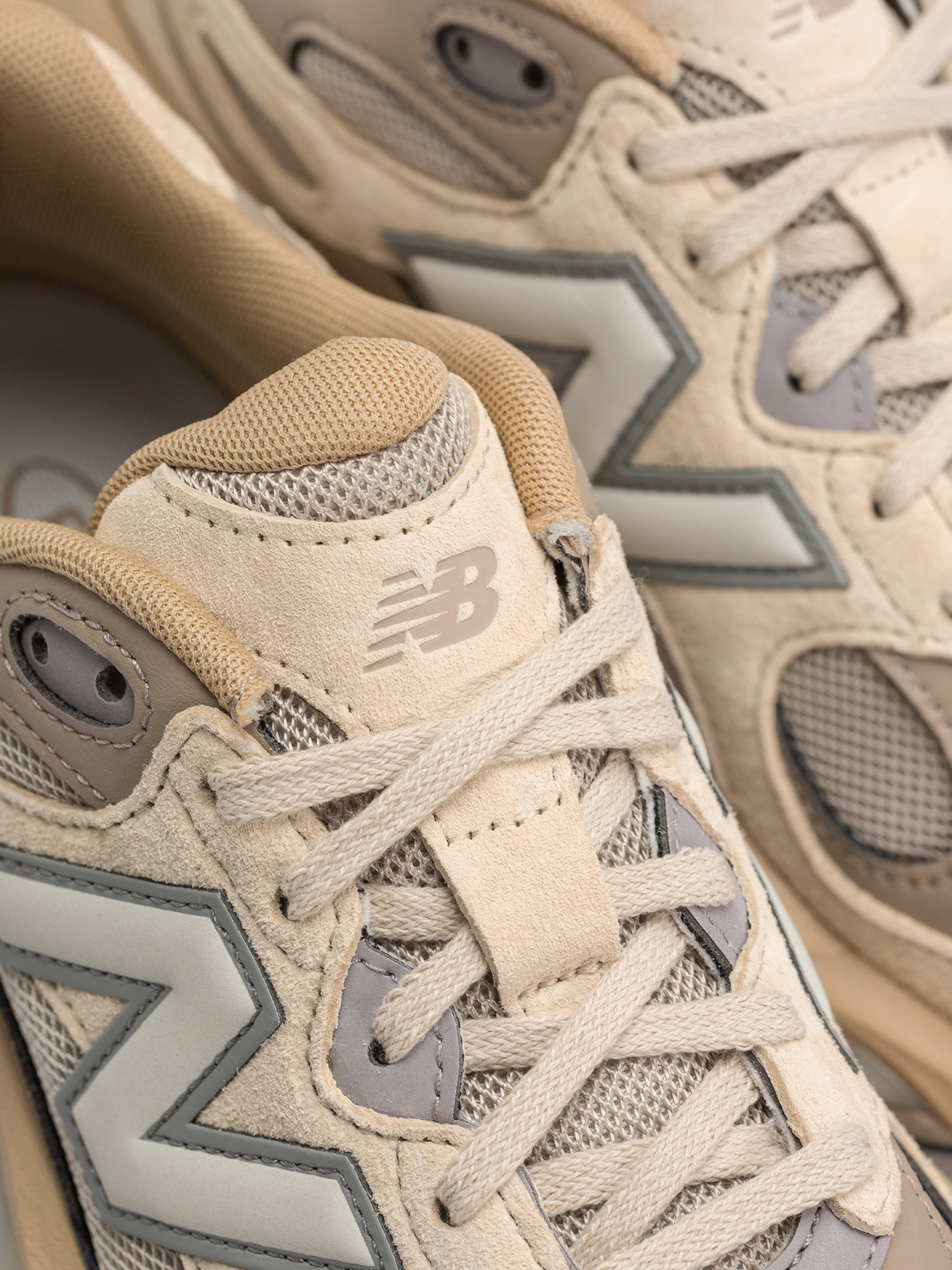 Обувки New Balance 983 (sandstone/driftwood)