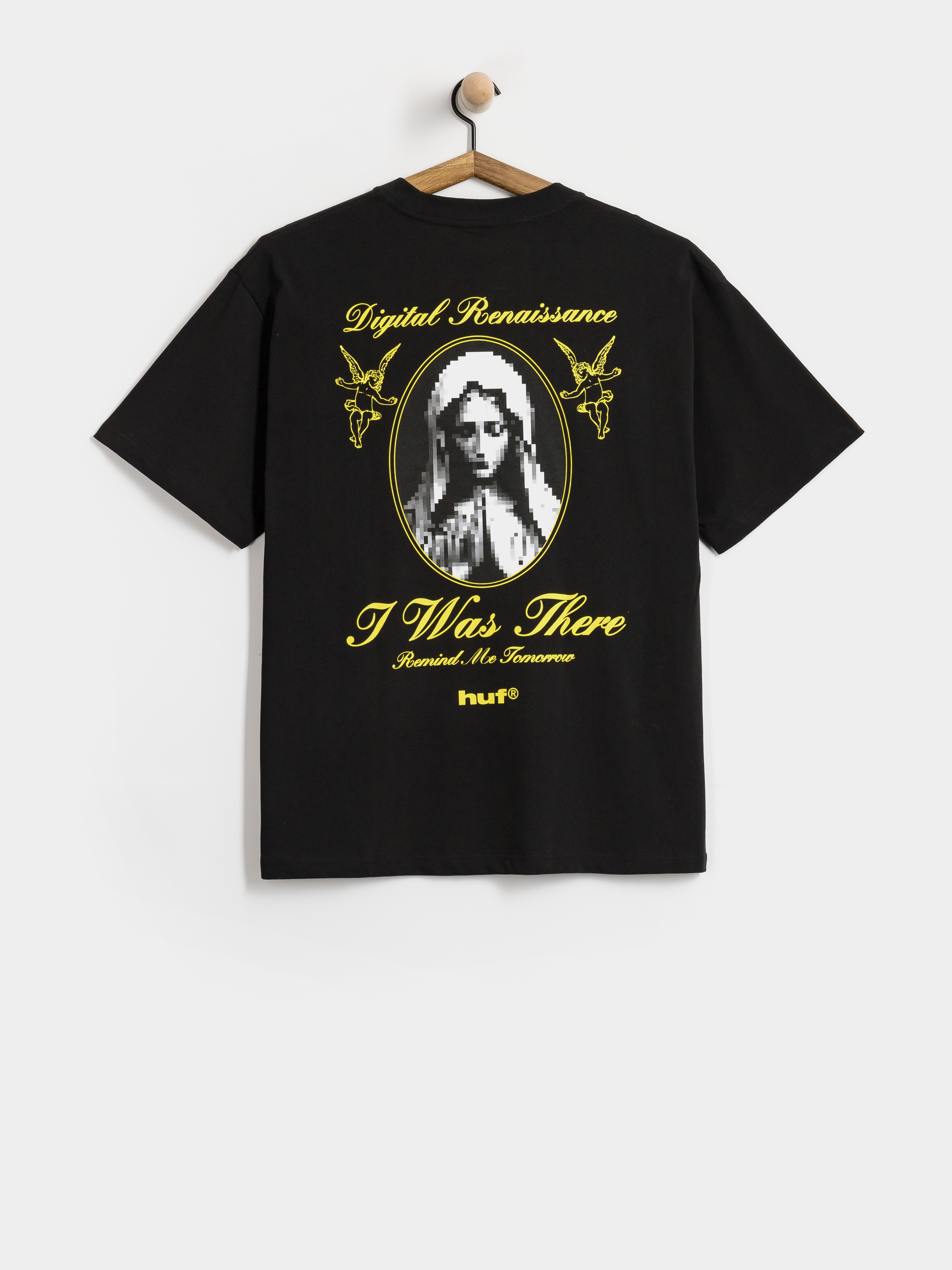 Тениска HUF Digital Renaissance (black)