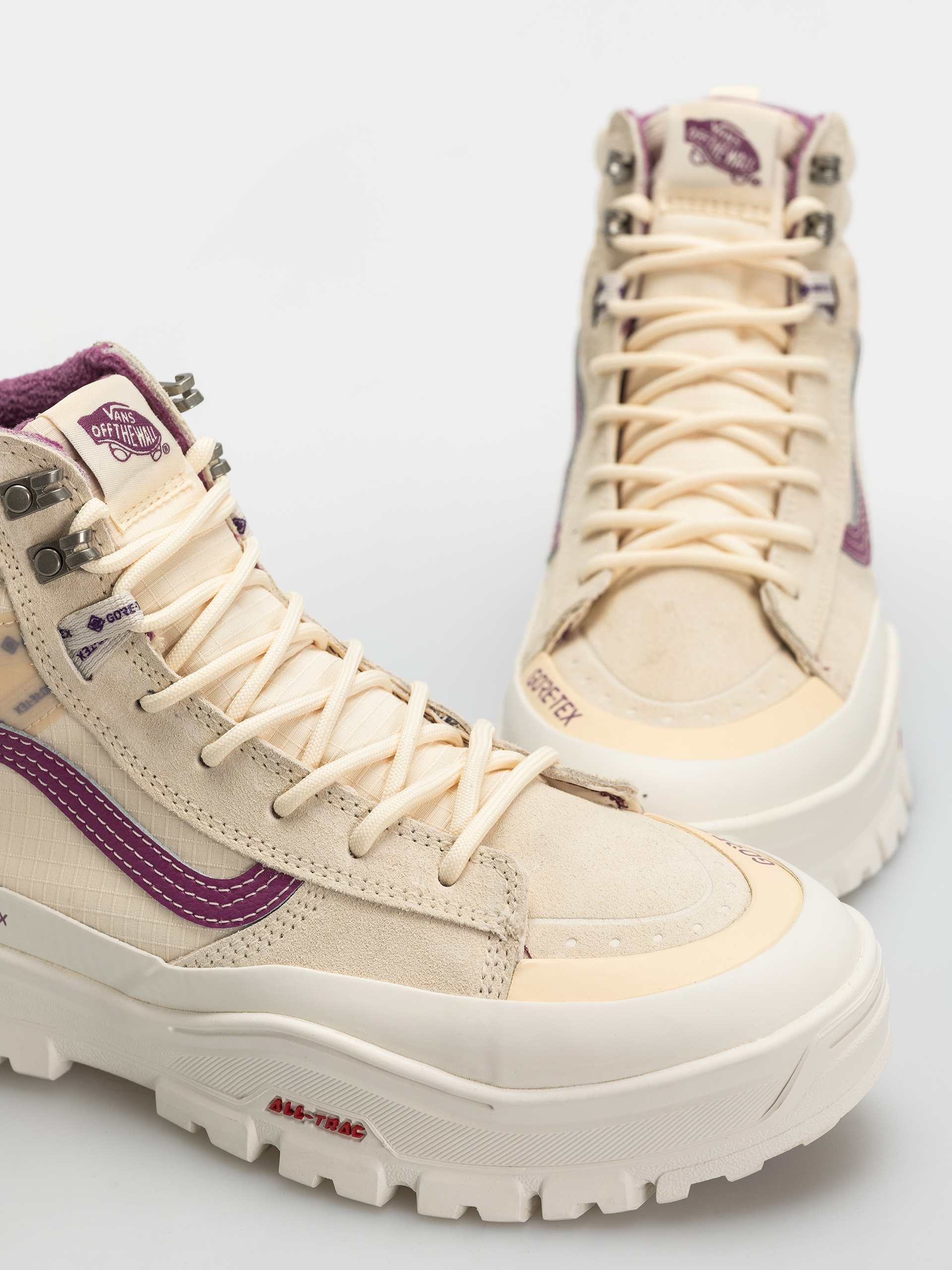 Обувки Vans Sk8 Hi Gore Tex Insulated Mte (sand white)