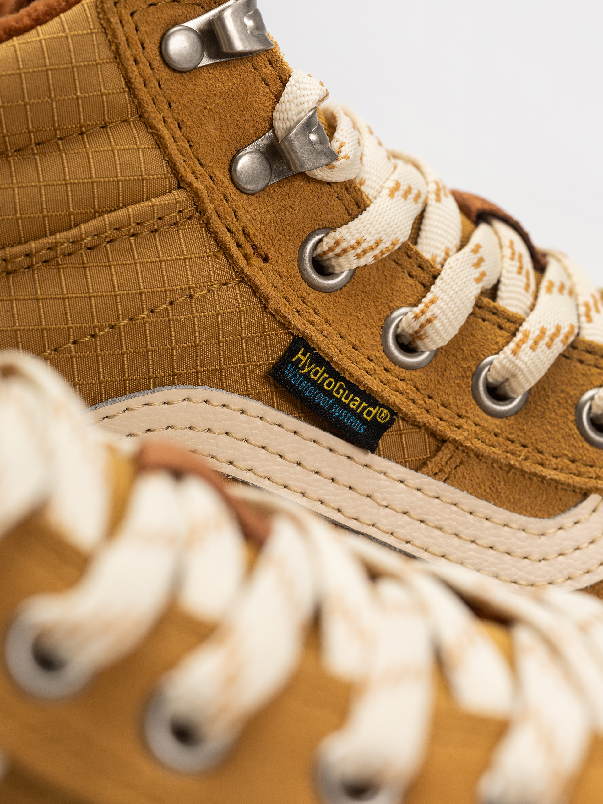 Обувки Vans Sk8 Hi Waterproof Insulated Mte (autumn brown)