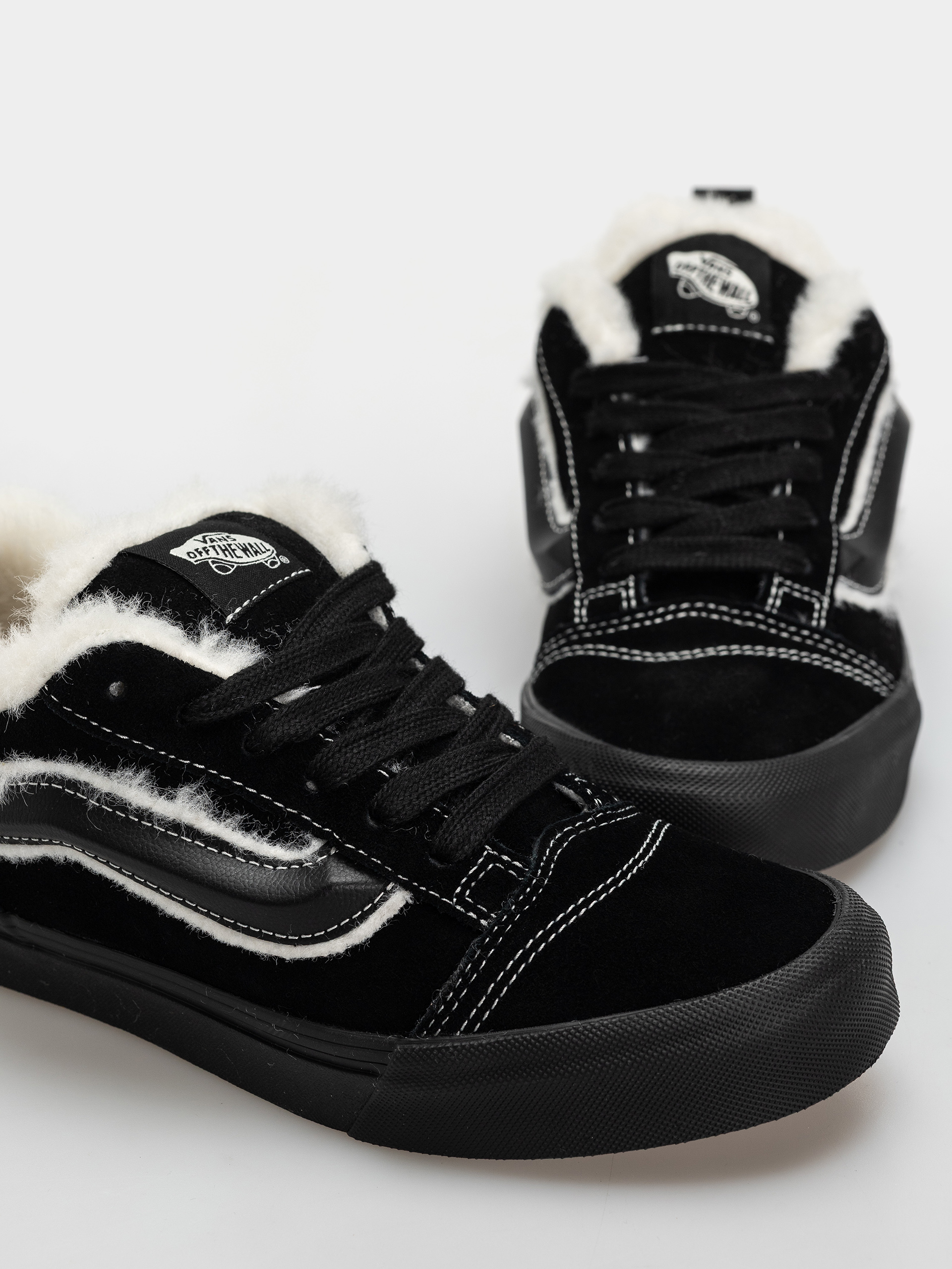 Обувки Vans Knu Skool (black)