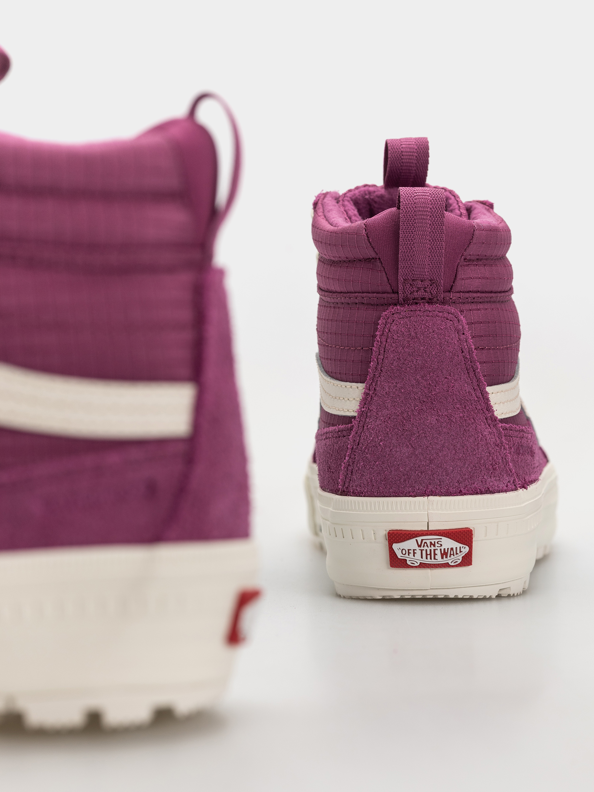 Обувки Vans Sk8 Hi Waterproof Insulated Mte (mystic mulberry)