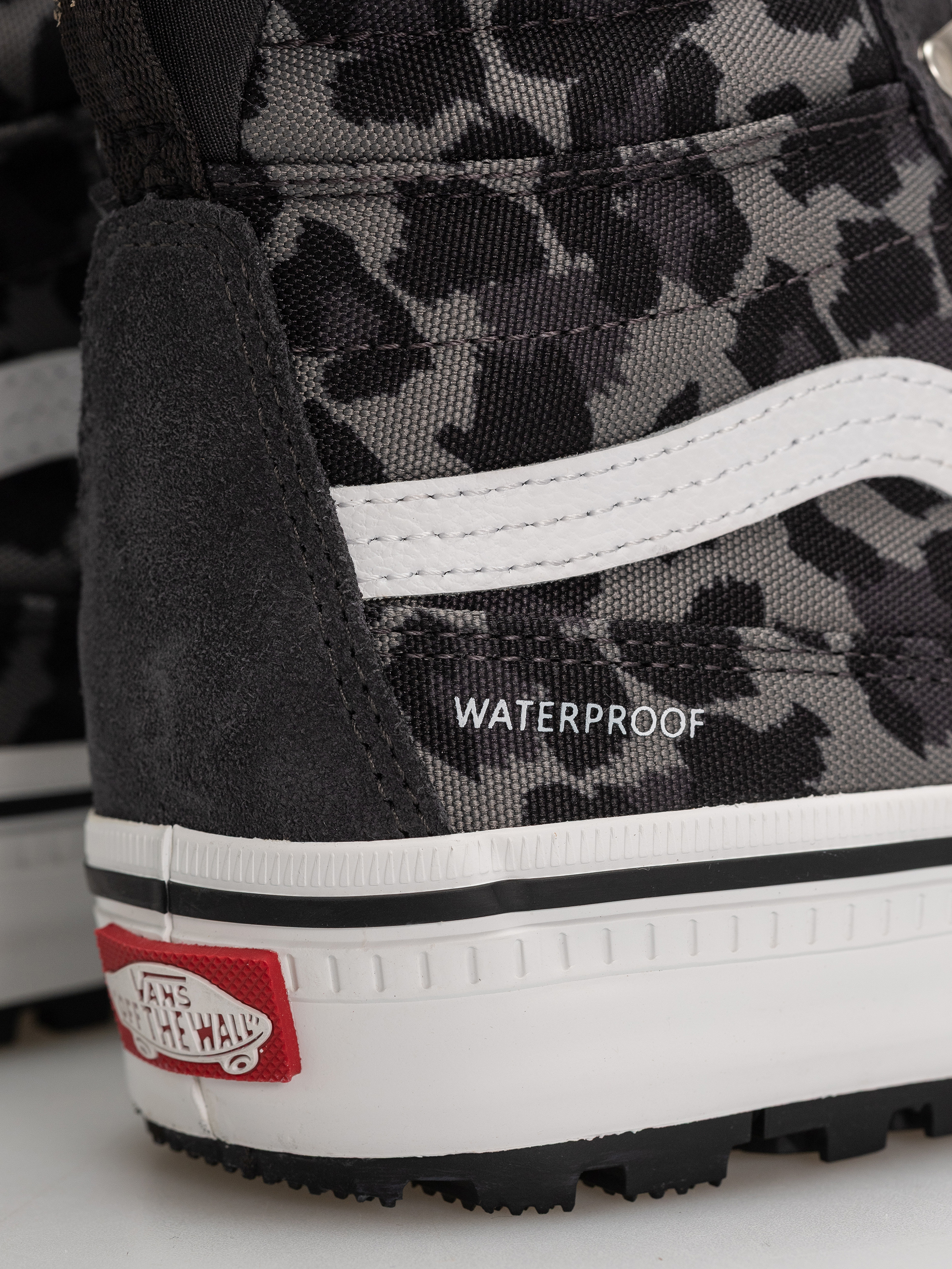 Обувки Vans Sk8 Hi Waterproof Insulated Mte (charcoal grey)