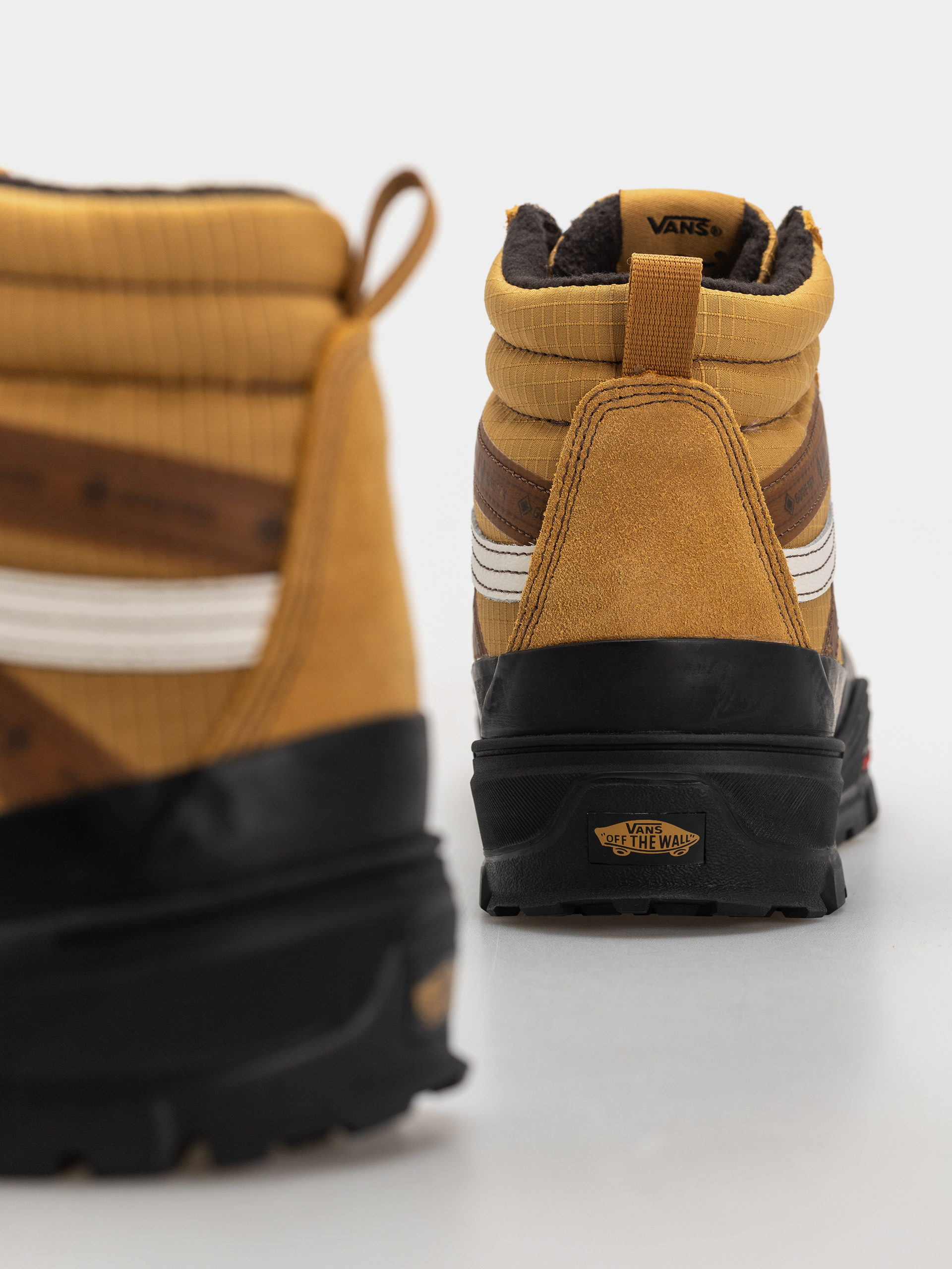 Обувки Vans Sk8 Hi Gore Tex Insulated Mte (autumn brown)