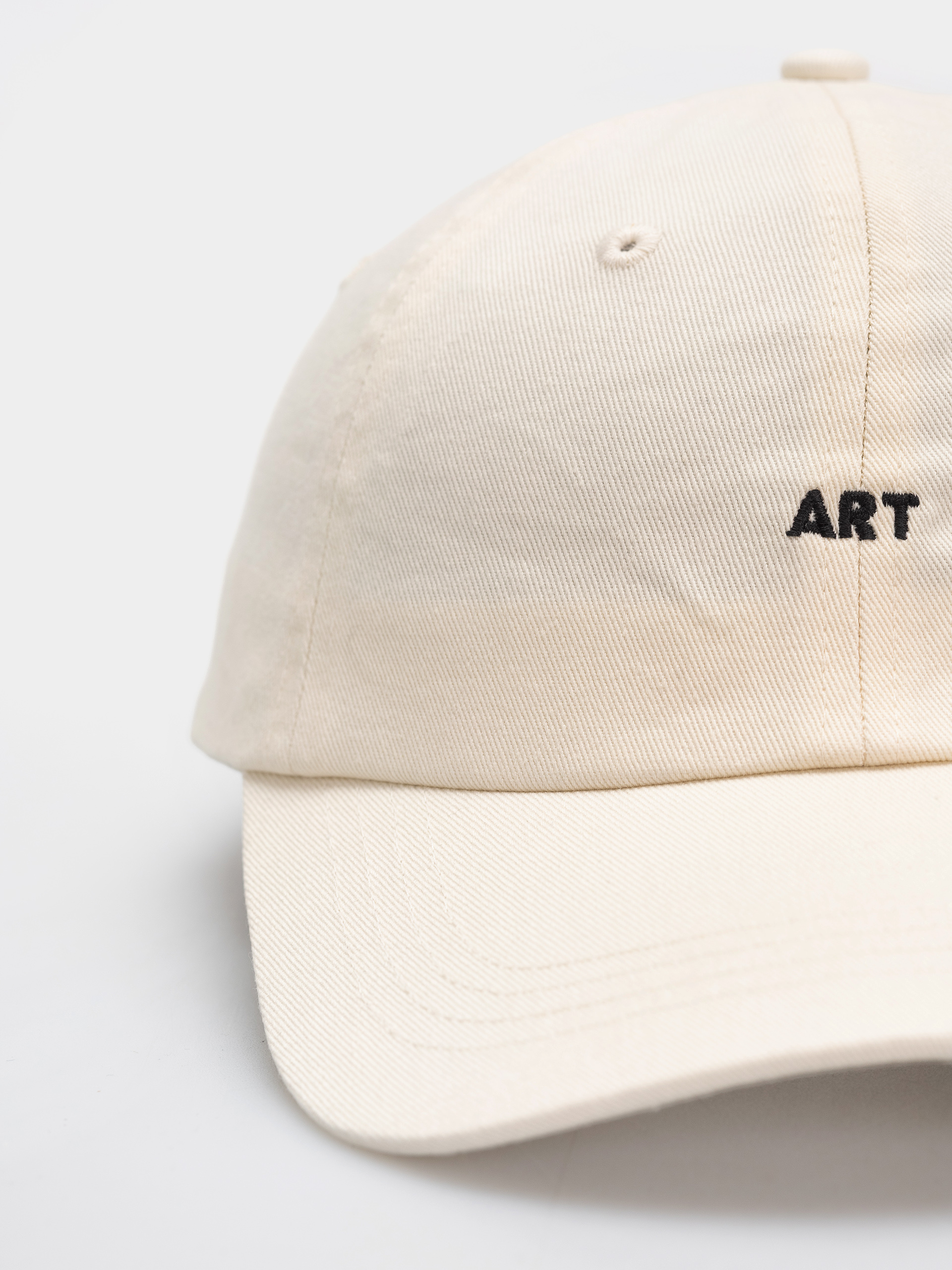 Шапка с козирка Poetic Collective Art (beige/black)