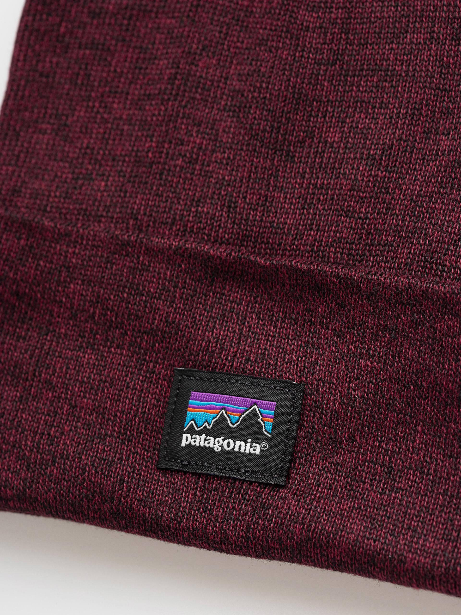 Шапка Patagonia Everyday (berry fig)