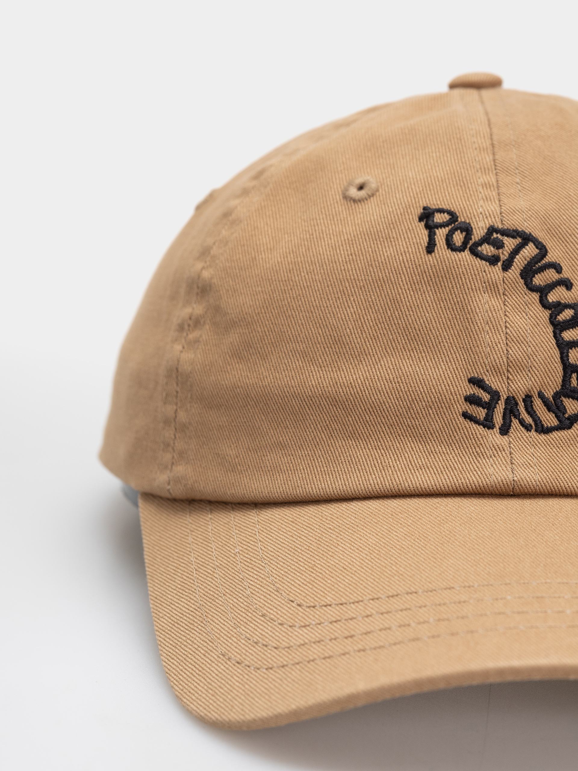 Шапка с козирка Poetic Collective Spray (sand/black)