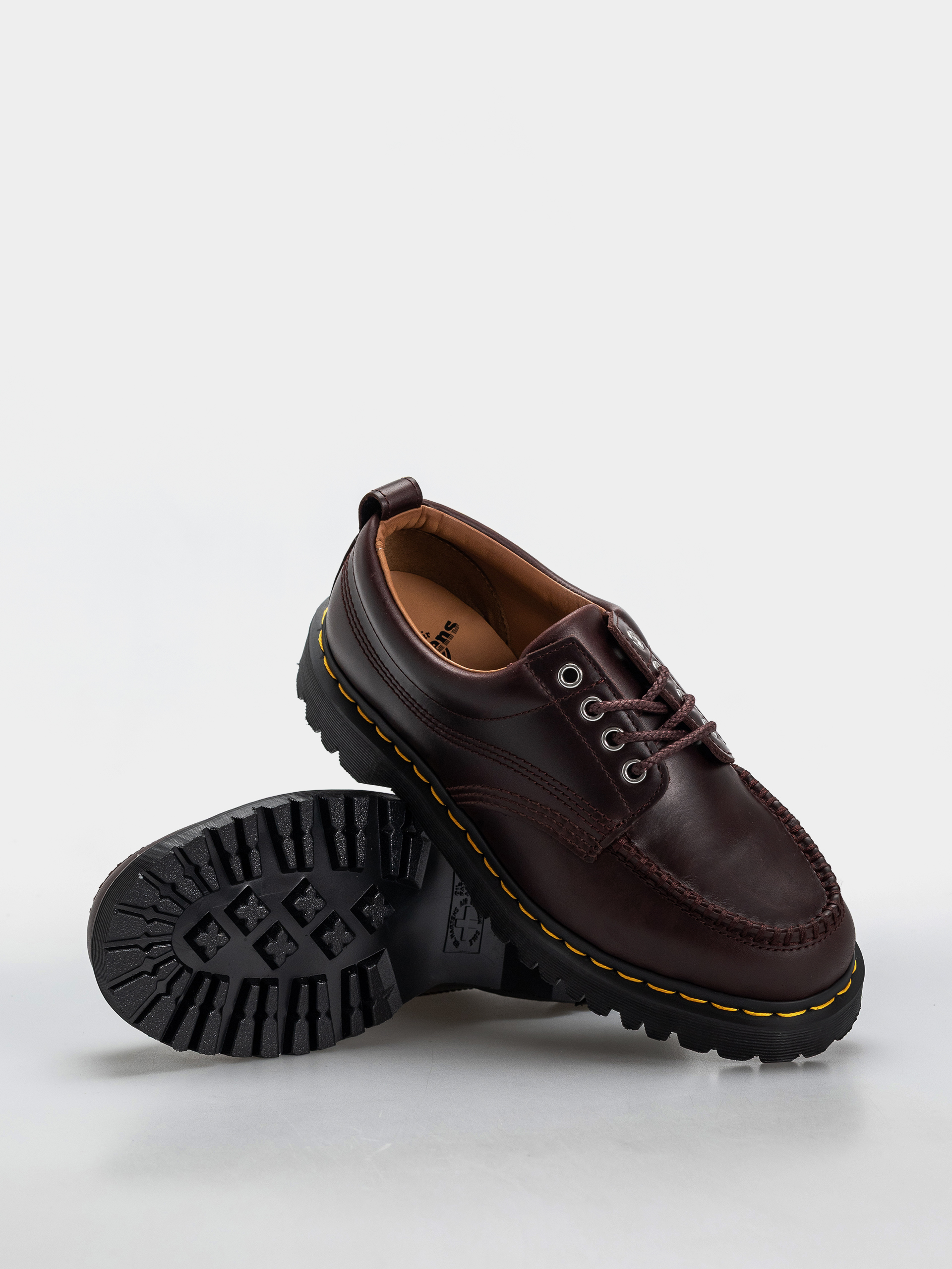 Обувки Dr. Martens Lowell (spiced brown)