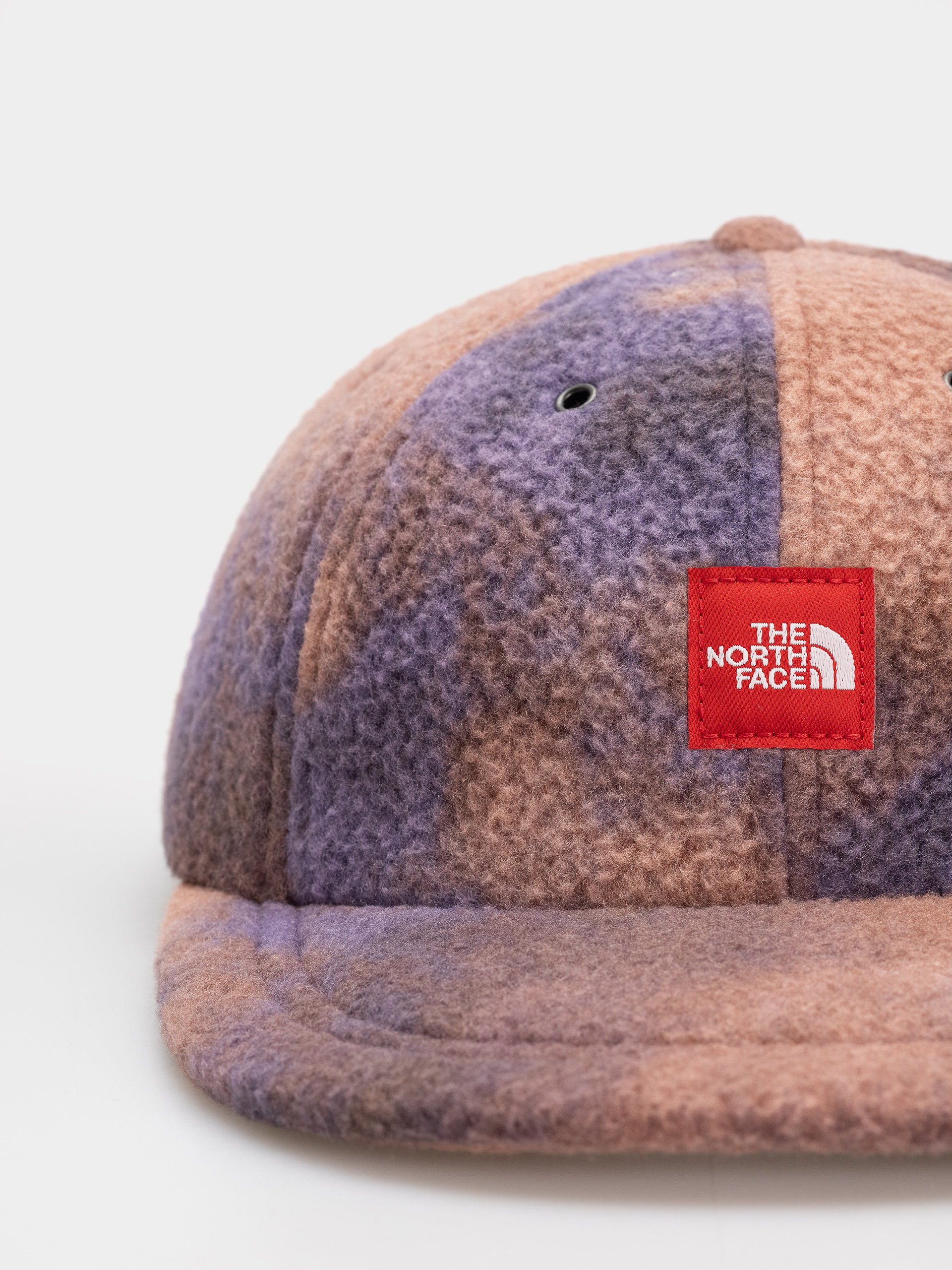 Шапка с козирка The North Face Red Box Fleece (grounded plum 1989 cata)