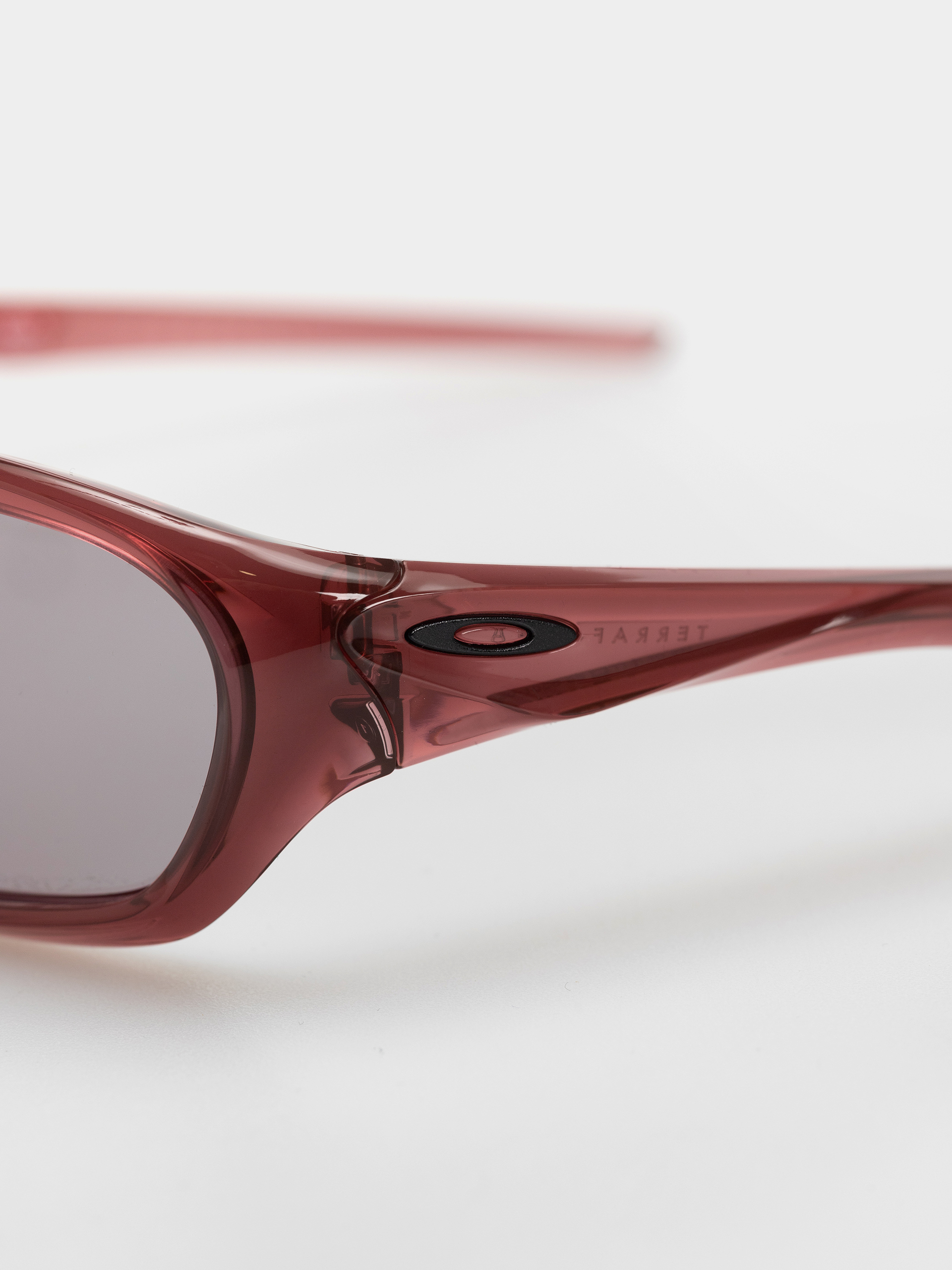 Слънчеви очила Oakley Terraforma (trans iron red/prizm slate)