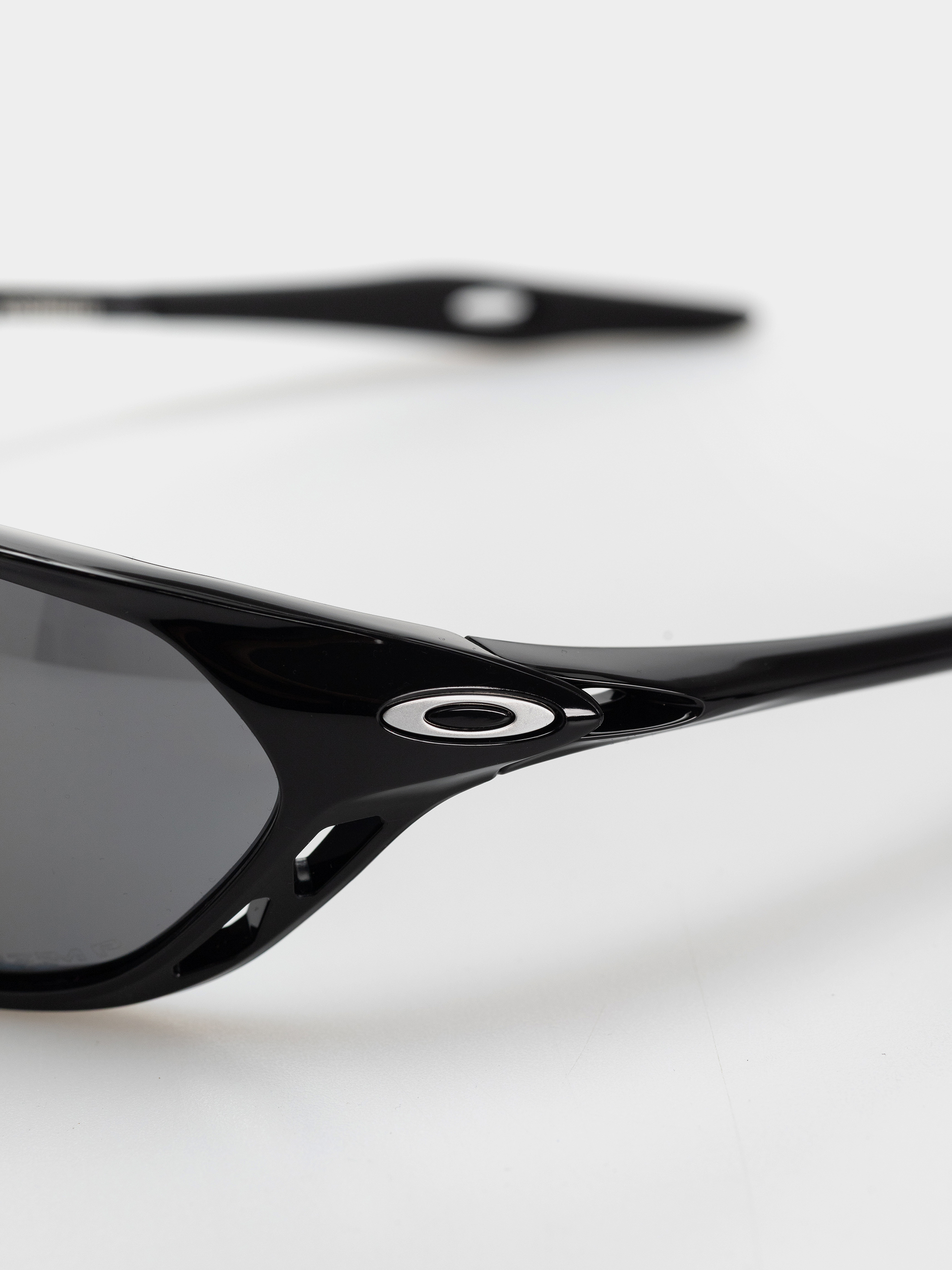 Слънчеви очила Oakley Cage Jacket (polished black/prizm black polarized)