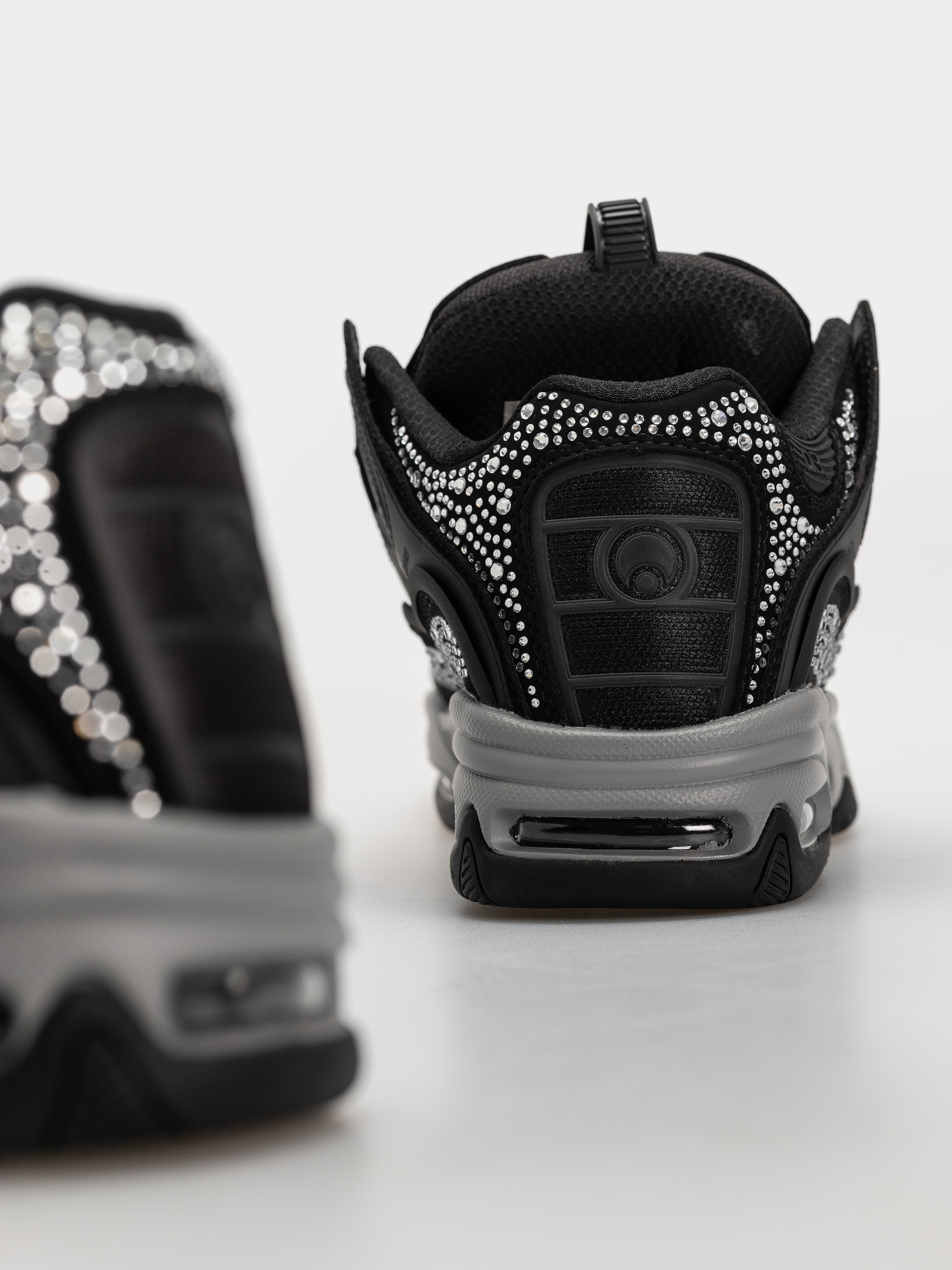 Обувки Osiris D3 2001 (black/grey/diamond)