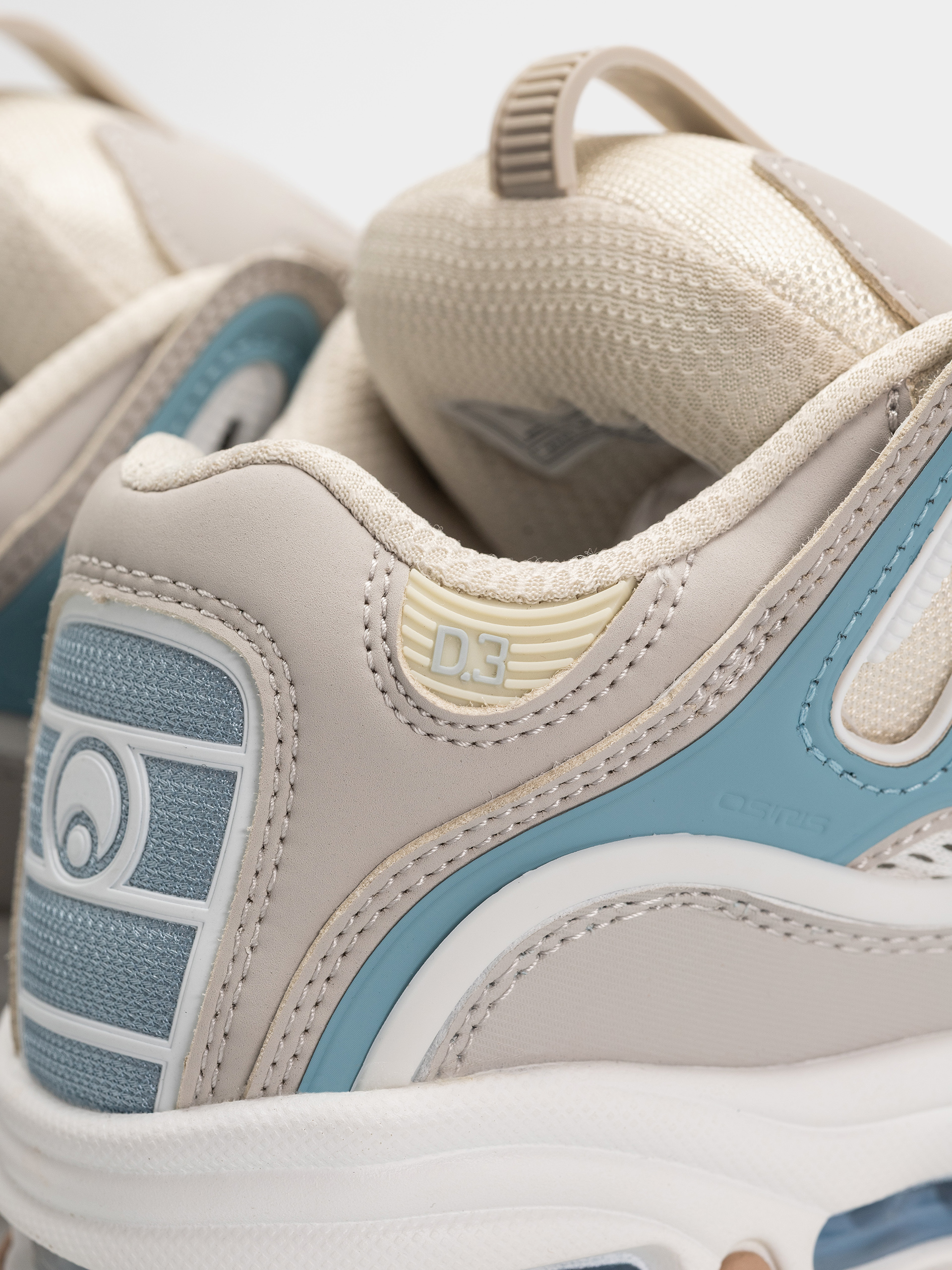 Обувки Osiris D3 2001 (sand/baby blue/tan)