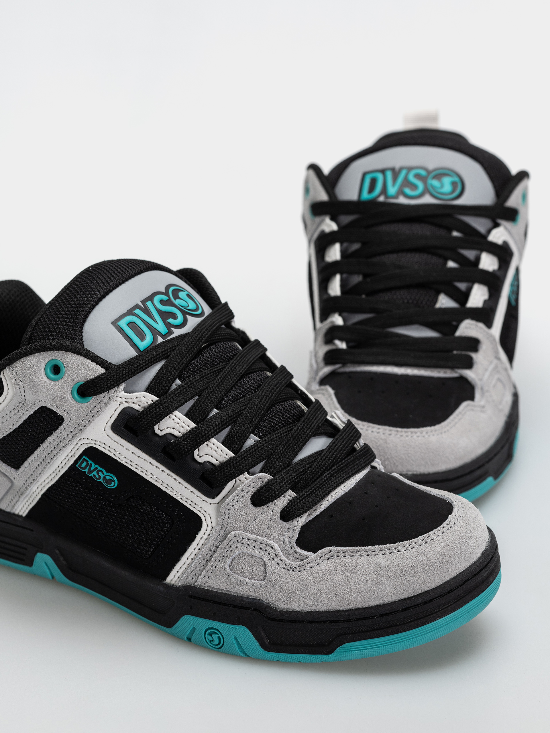 Обувки DVS Comanche (grey/black/teal)