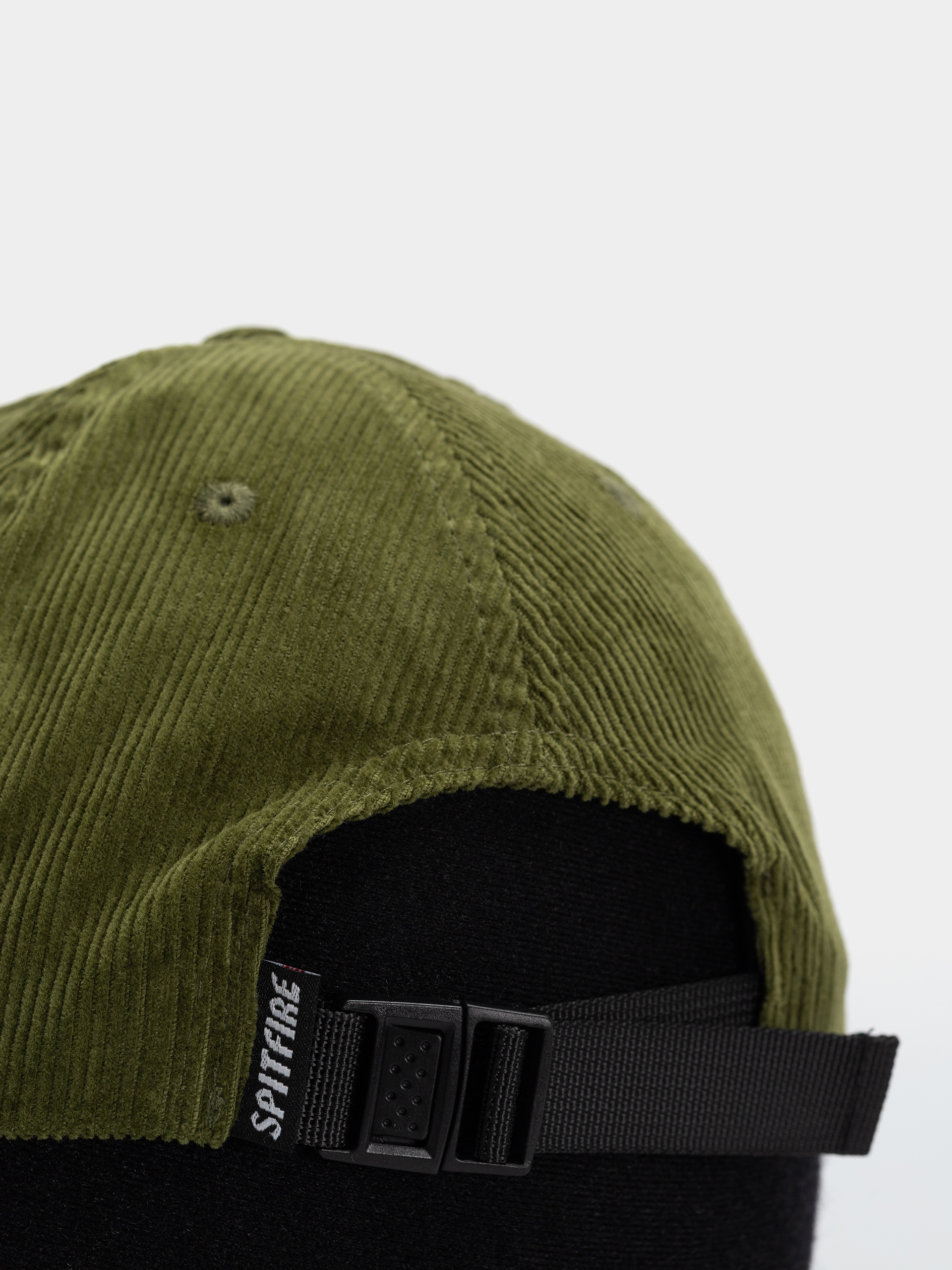 Шапка с козирка Spitfire Flame Out (olive/red/black)