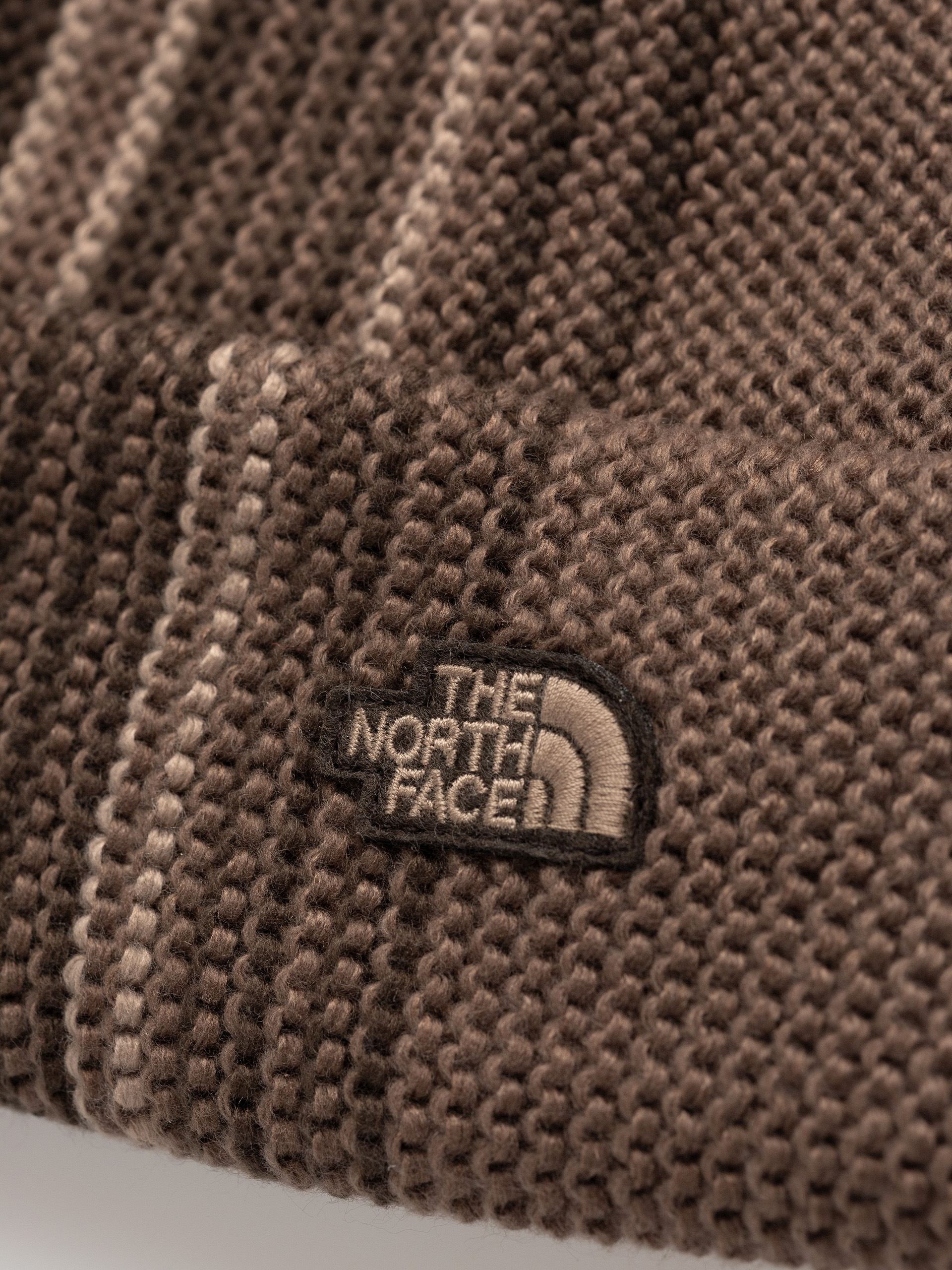 Шапка The North Face Explore (dark chestnut/smokey brown)