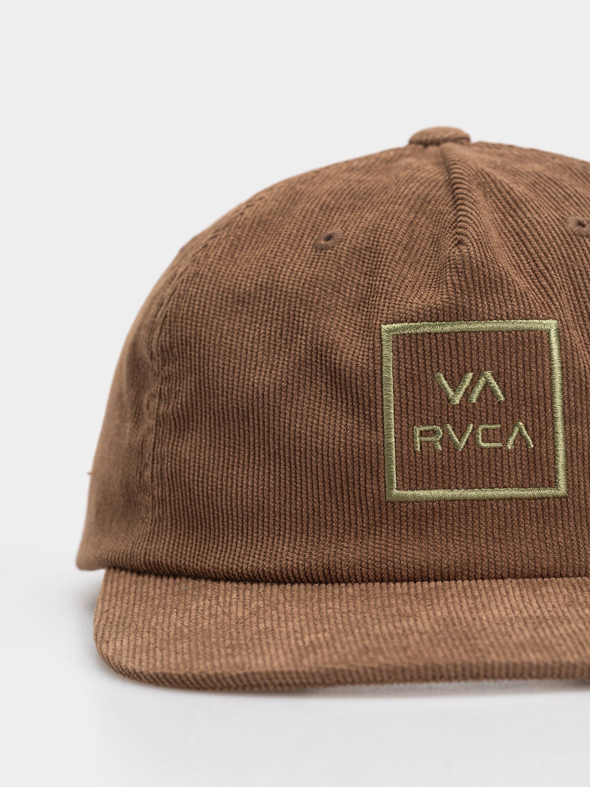 Шапка с козирка RVCA Freeman Snapback (chocolate)